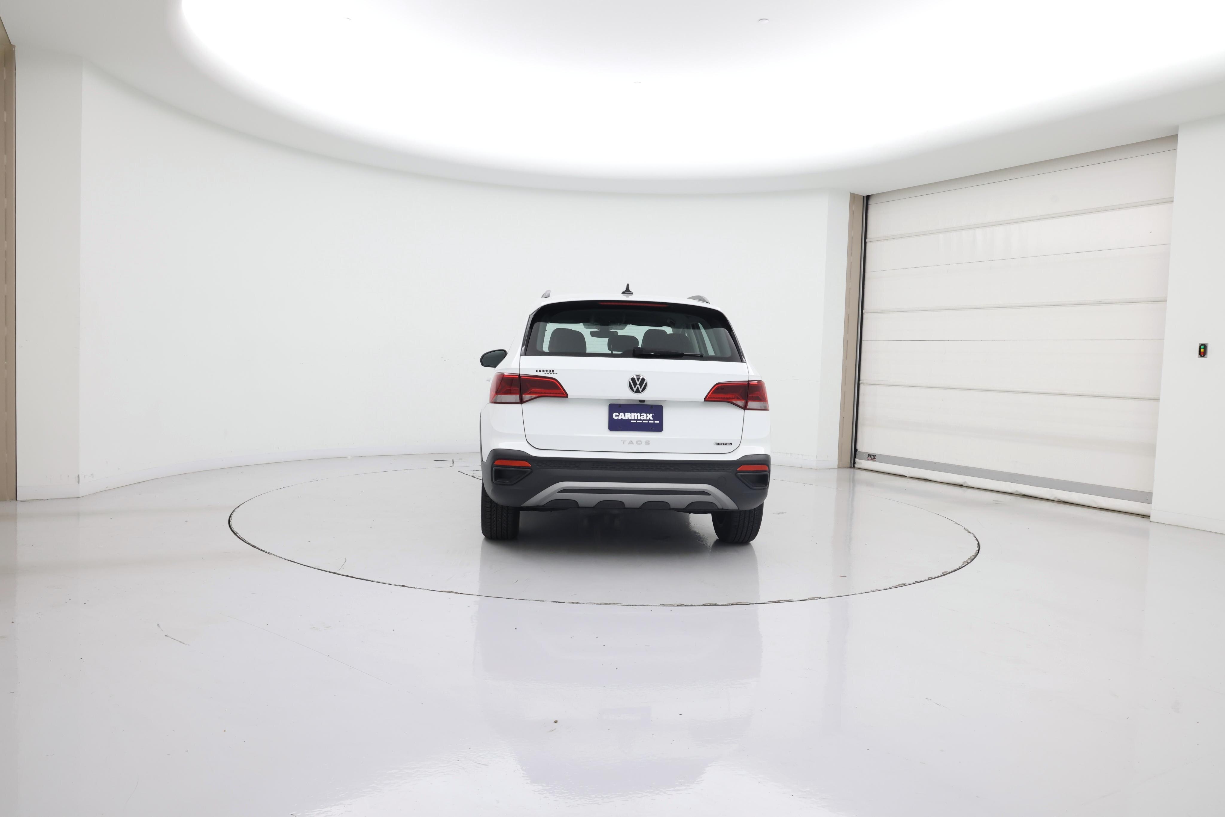 Thumbnail: 2024 Volkswagen Taos - 6