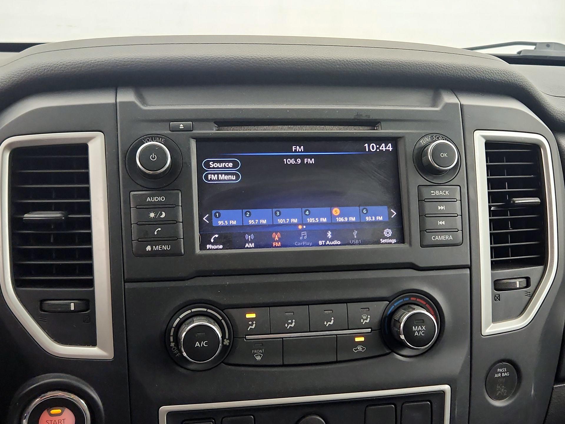 Thumbnail: 2019 Nissan Titan - 15