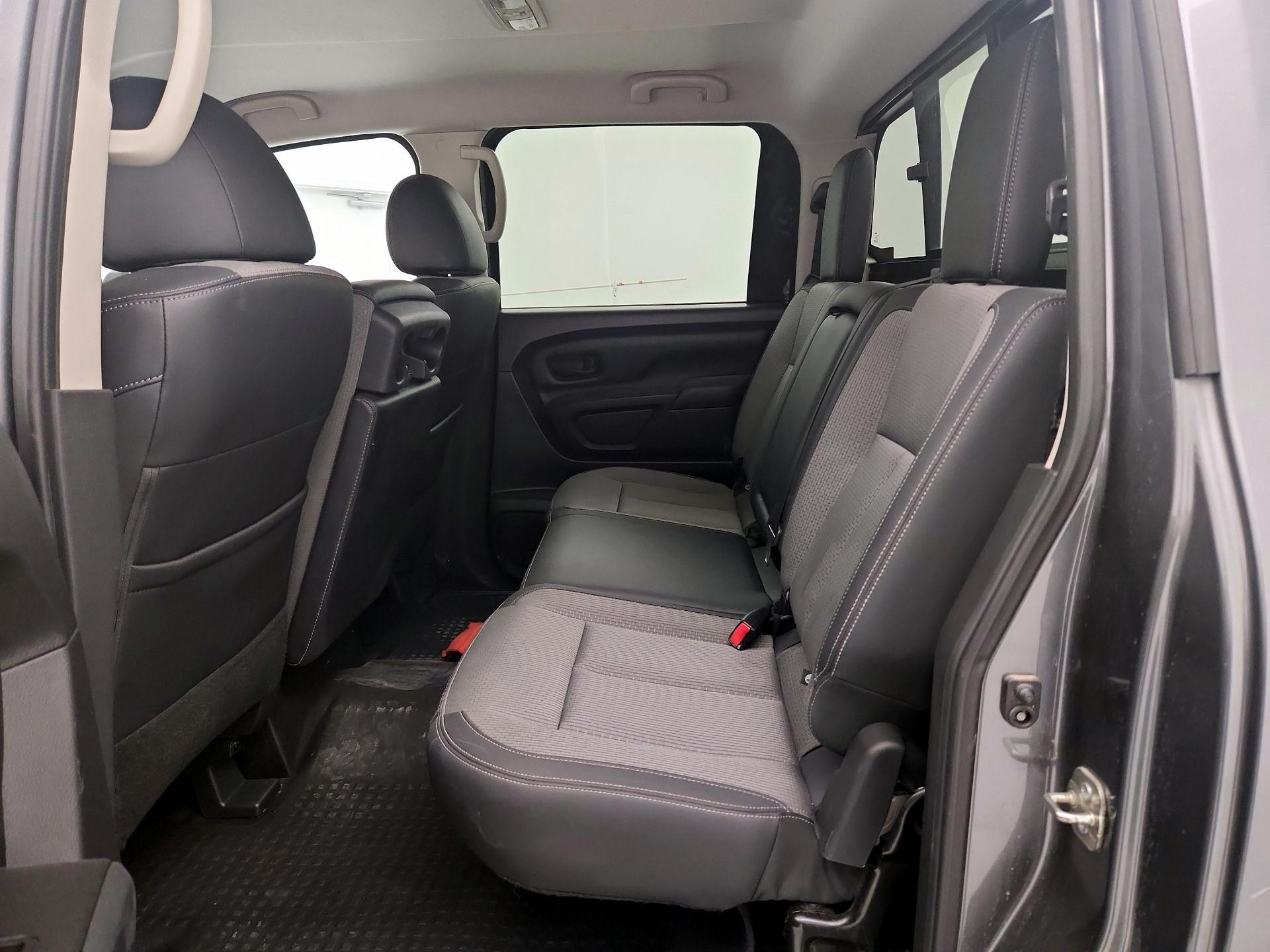 Thumbnail: 2019 Nissan Titan - 19