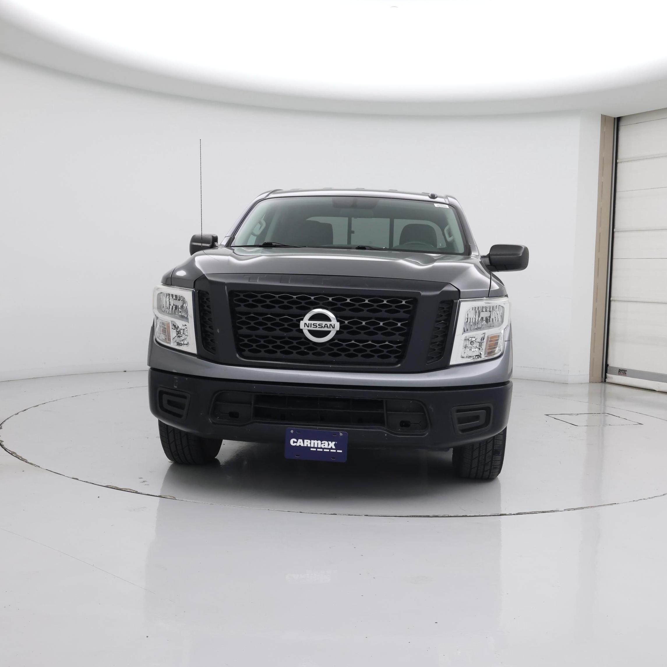 Thumbnail: 2019 Nissan Titan - 5