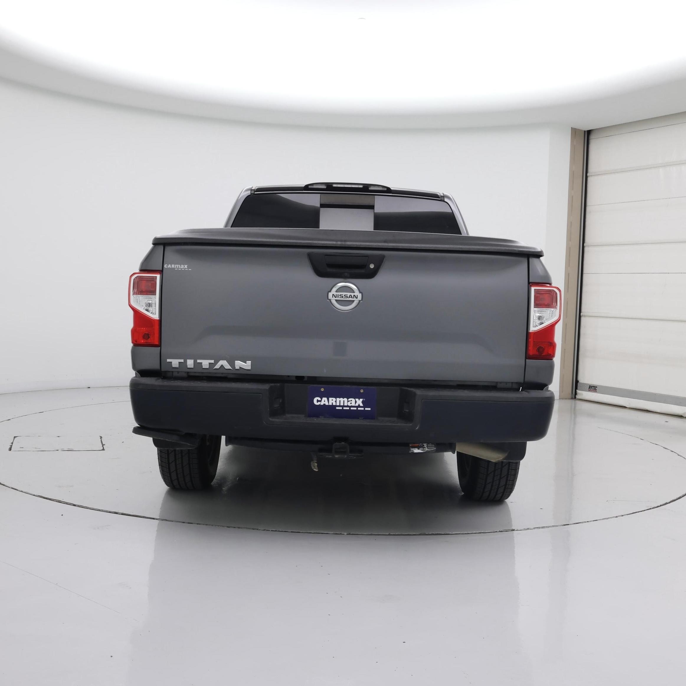 Thumbnail: 2019 Nissan Titan - 6