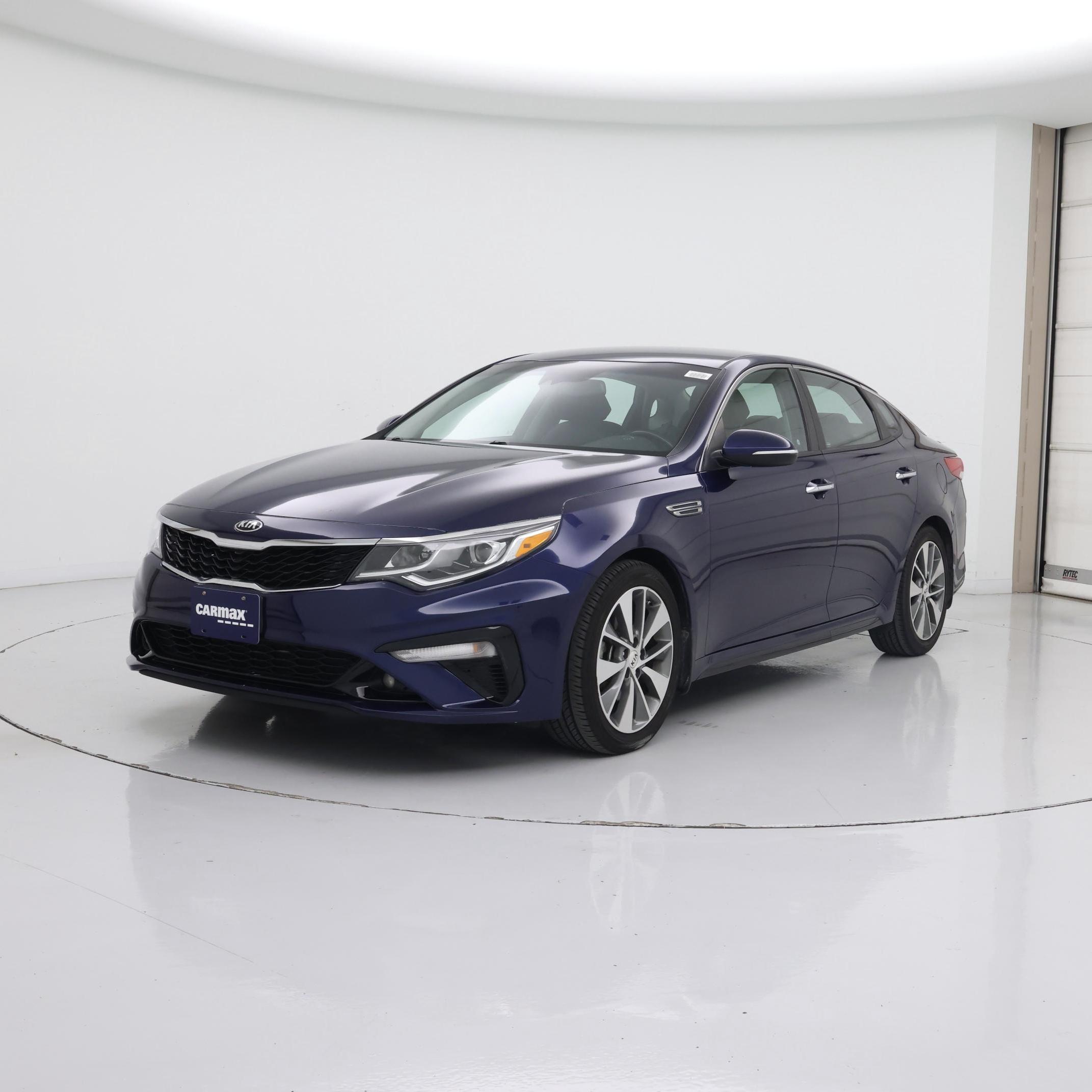 Thumbnail: 2019 Kia Optima - 4