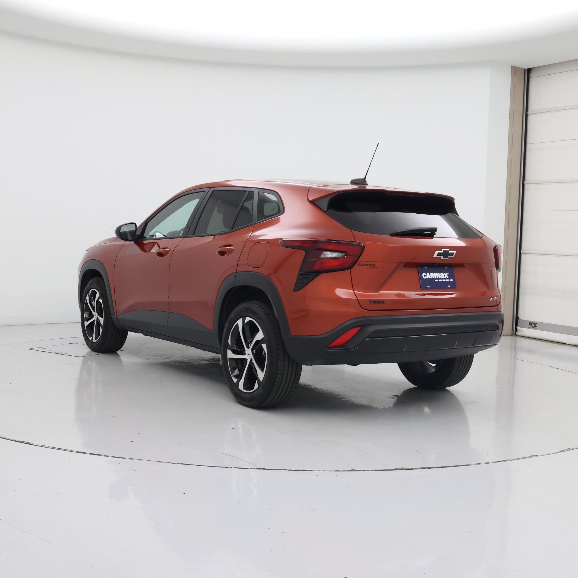 Thumbnail: 2024 Chevrolet Trax - 2