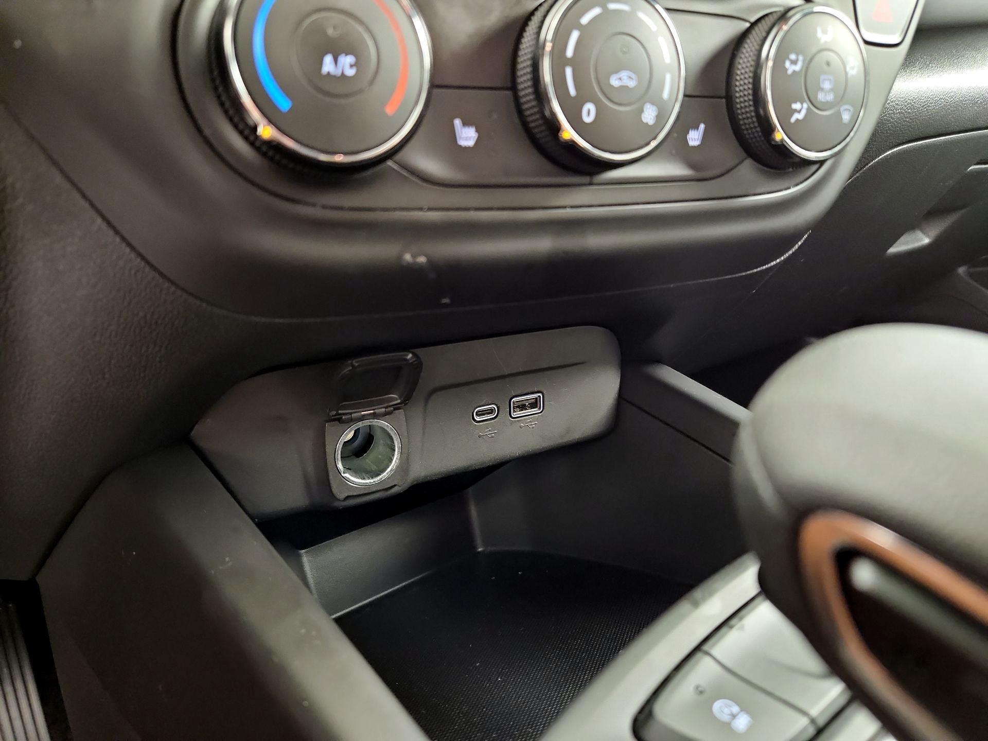 Thumbnail: 2024 Chevrolet Trax - 19