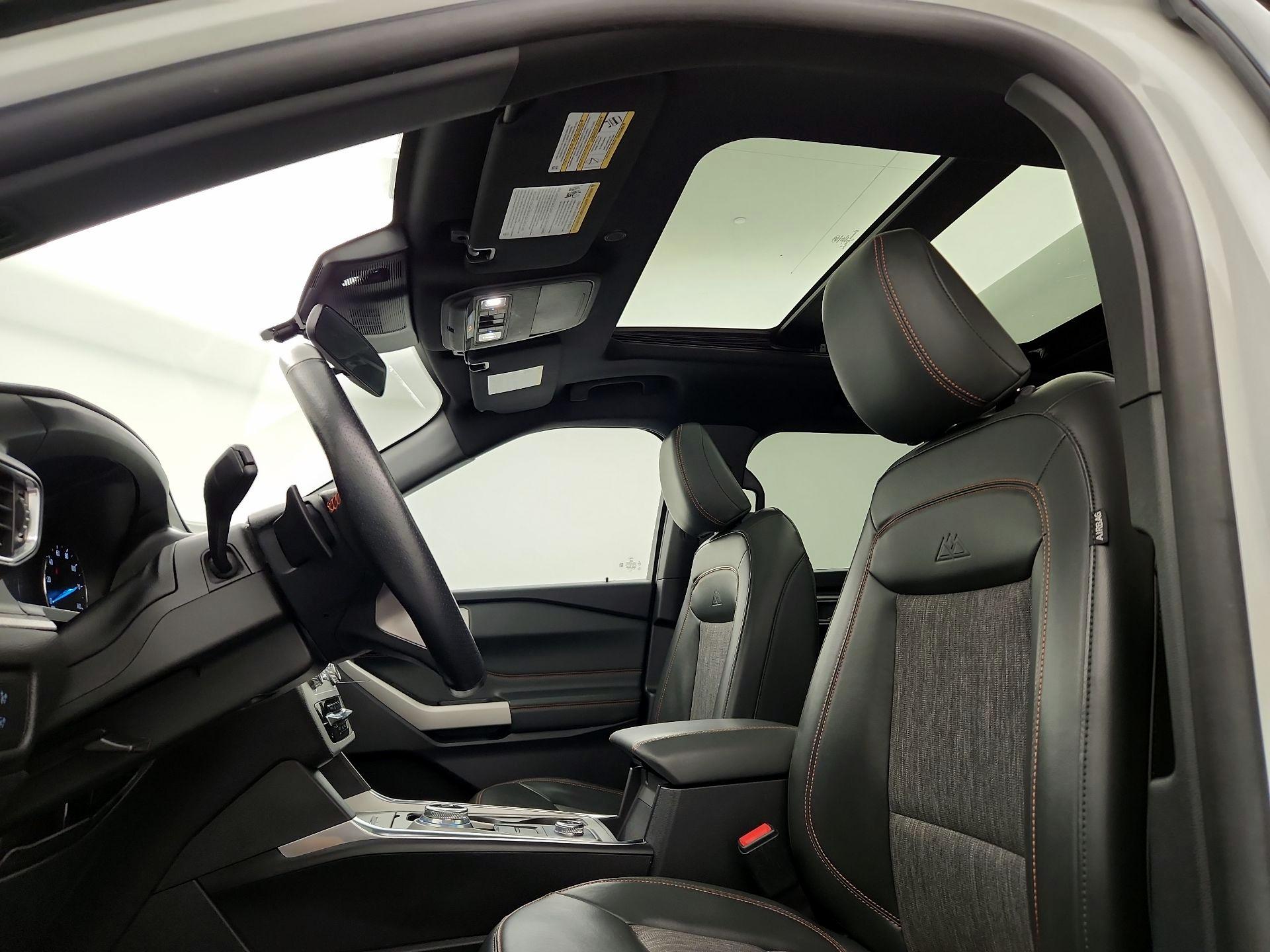 Thumbnail: 2022 Ford Explorer - 20