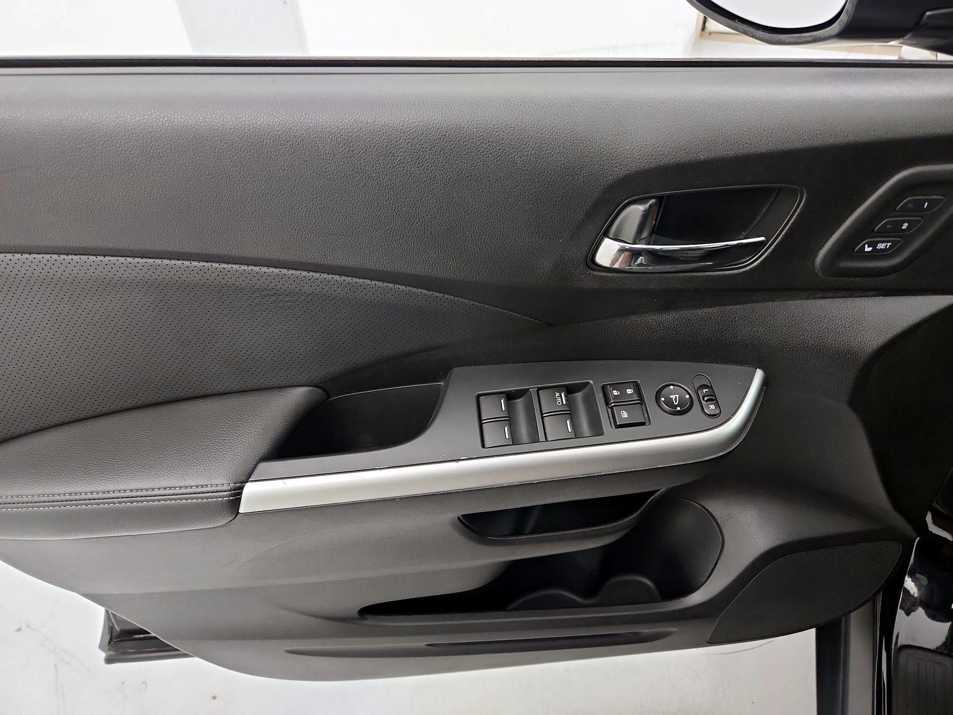 Thumbnail: 2016 Honda CR-V - 12