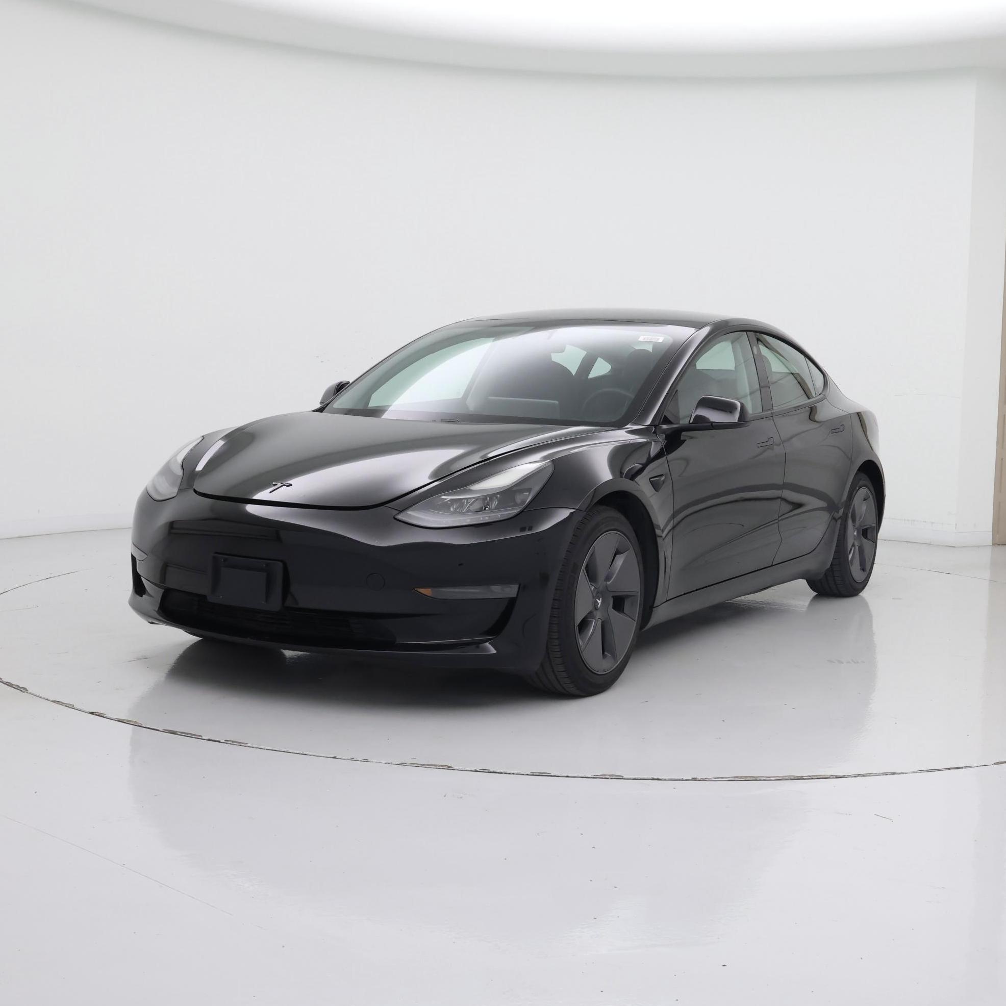 Thumbnail: 2021 Tesla Model 3 - 4