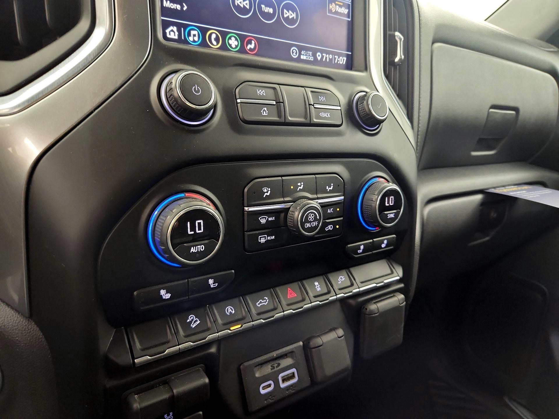 Thumbnail: 2020 Chevrolet Silverado 1500 - 16