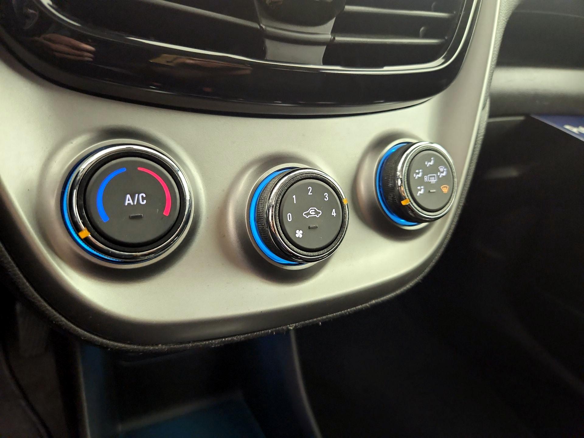 Thumbnail: 2017 Chevrolet Spark - 16