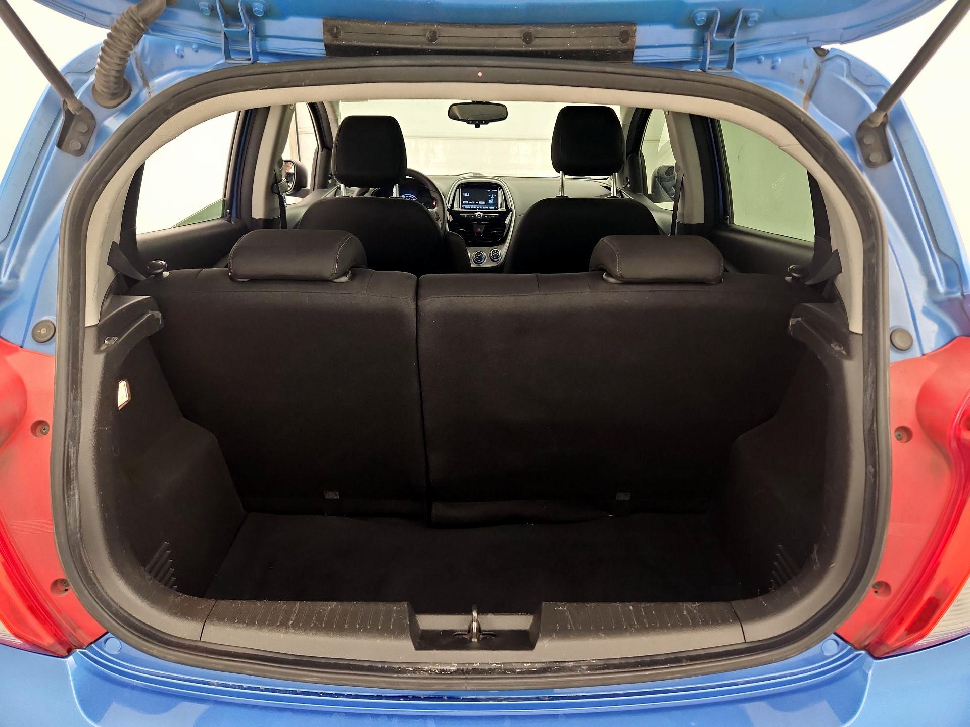 Thumbnail: 2017 Chevrolet Spark - 20