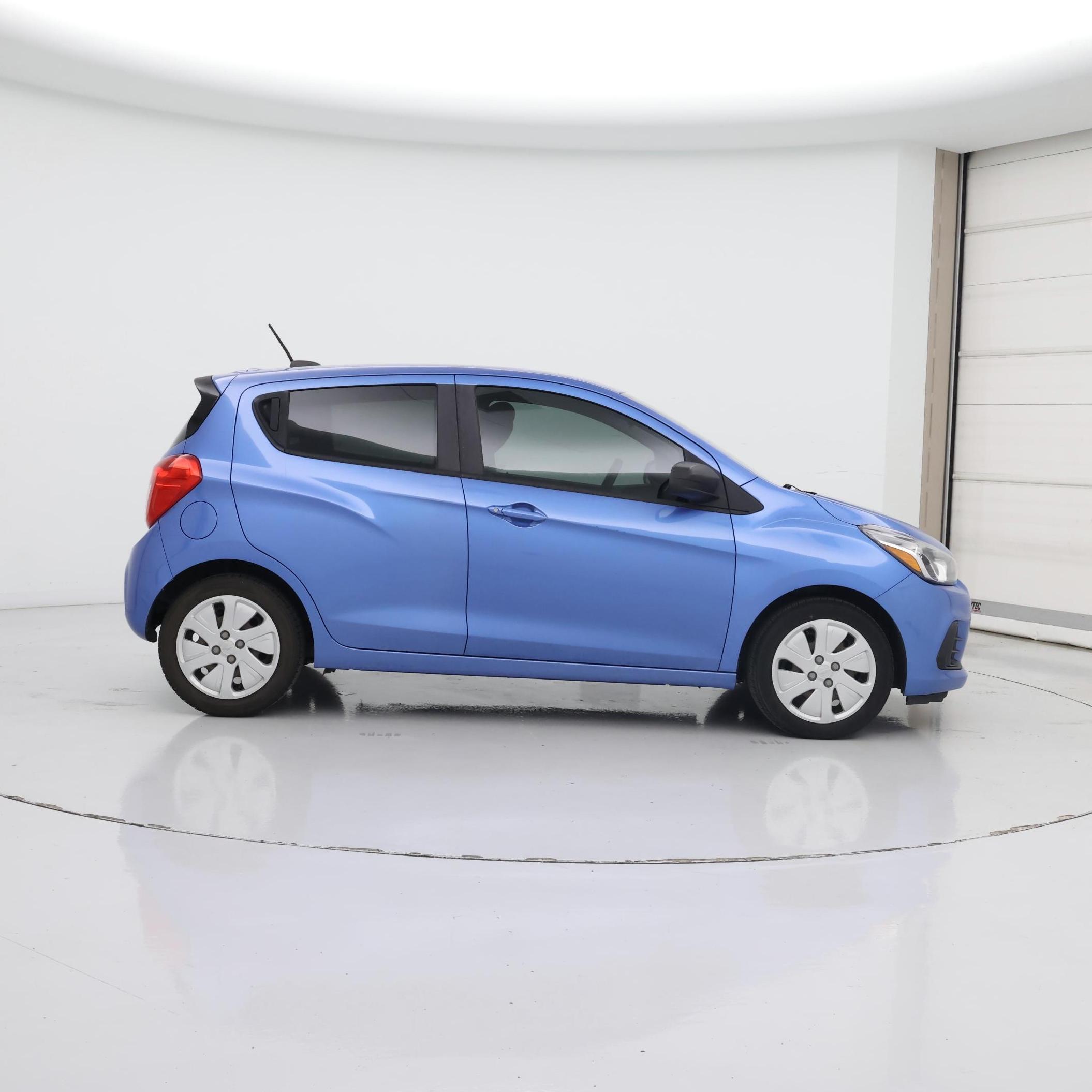Thumbnail: 2017 Chevrolet Spark - 7