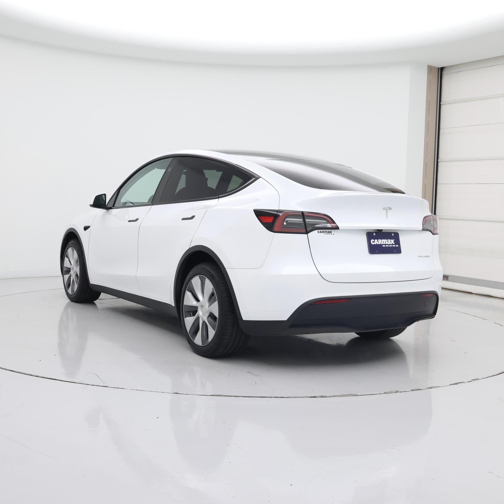 Thumbnail: 2024 Tesla Model Y - 2