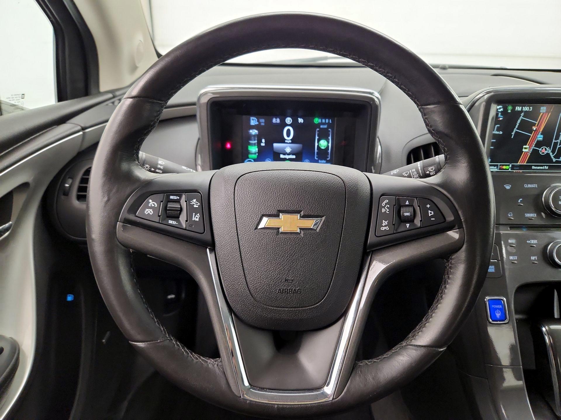 Thumbnail: 2015 Chevrolet Volt - 10