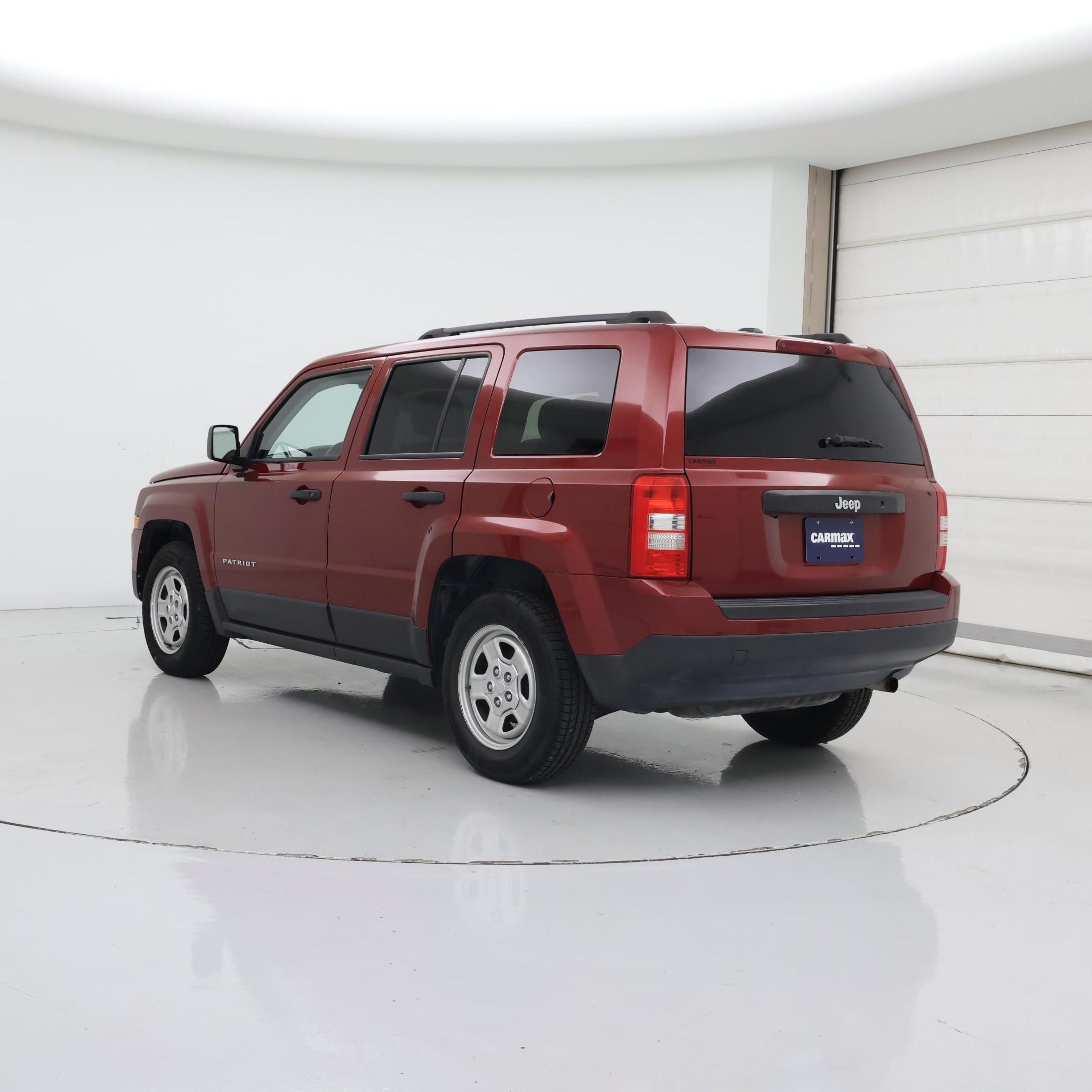 Thumbnail: 2017 Jeep Patriot - 2