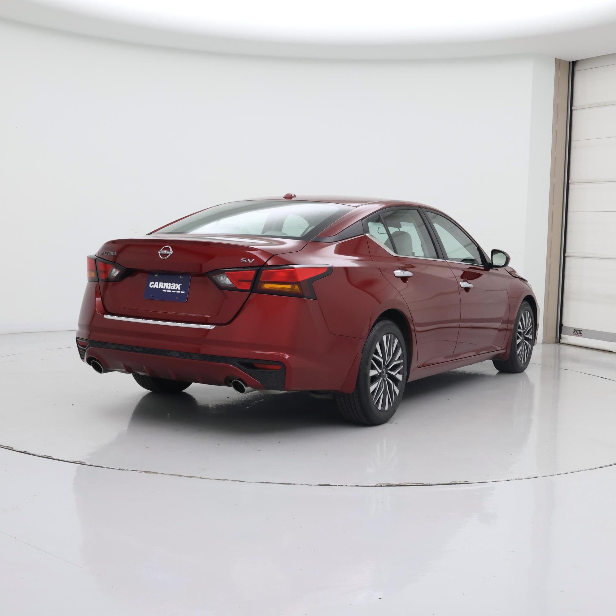 Thumbnail: 2023 Nissan Altima - 8
