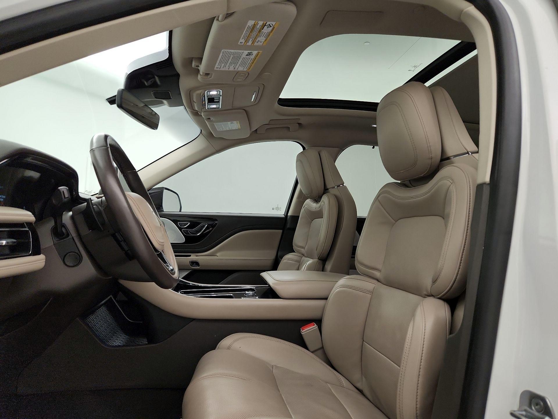 Thumbnail: 2020 Lincoln Aviator - 20