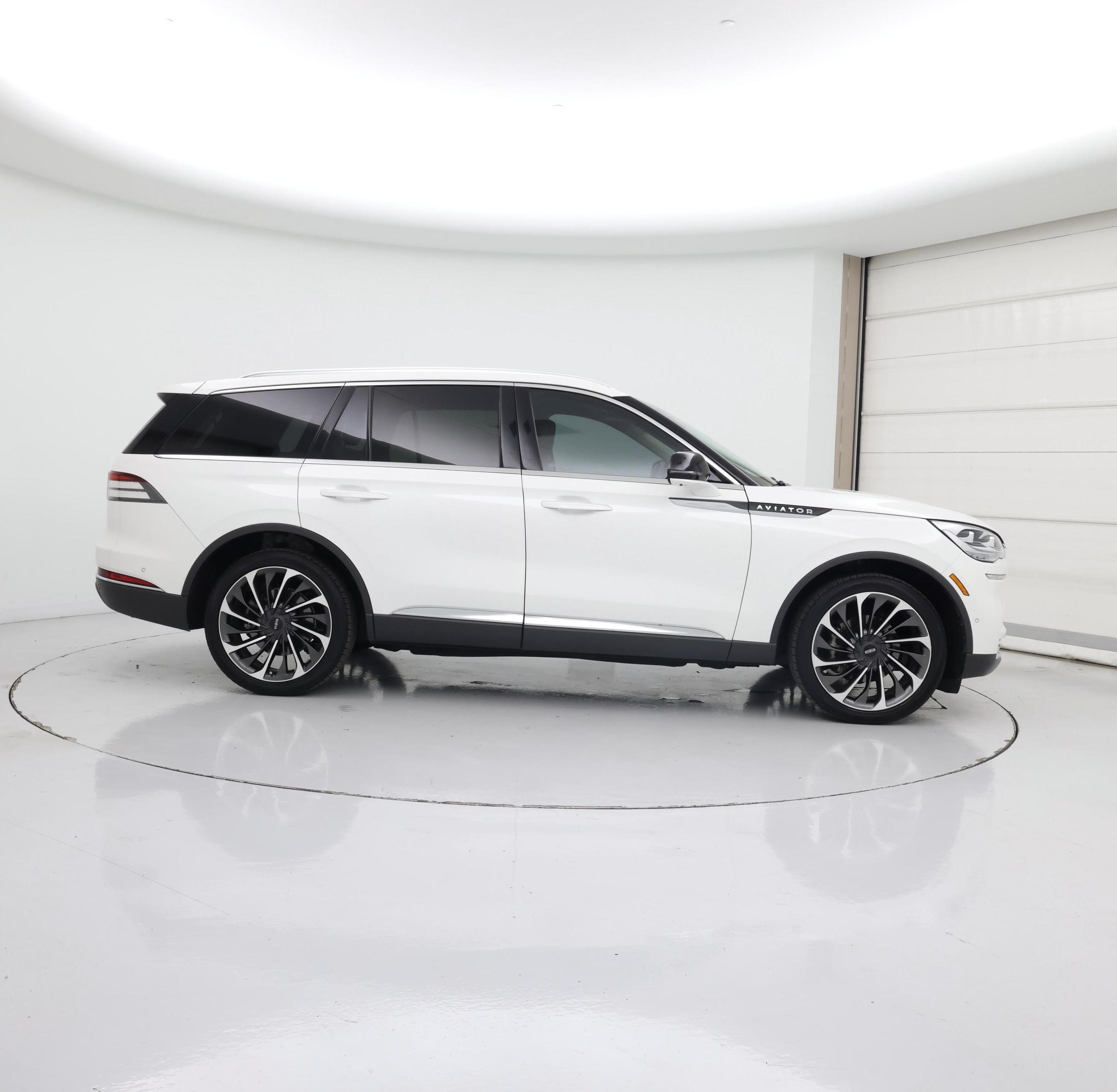 Thumbnail: 2020 Lincoln Aviator - 7