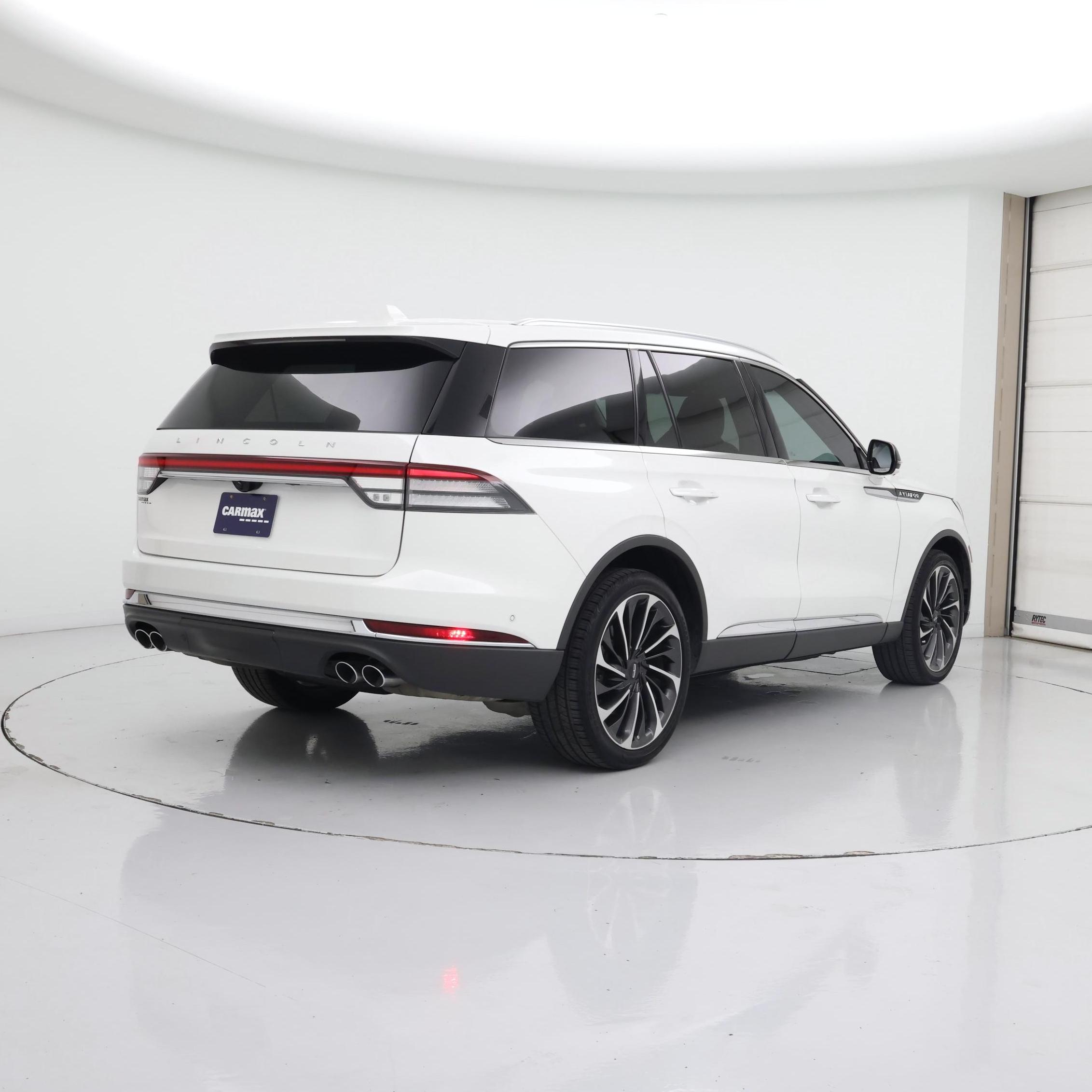 Thumbnail: 2020 Lincoln Aviator - 8