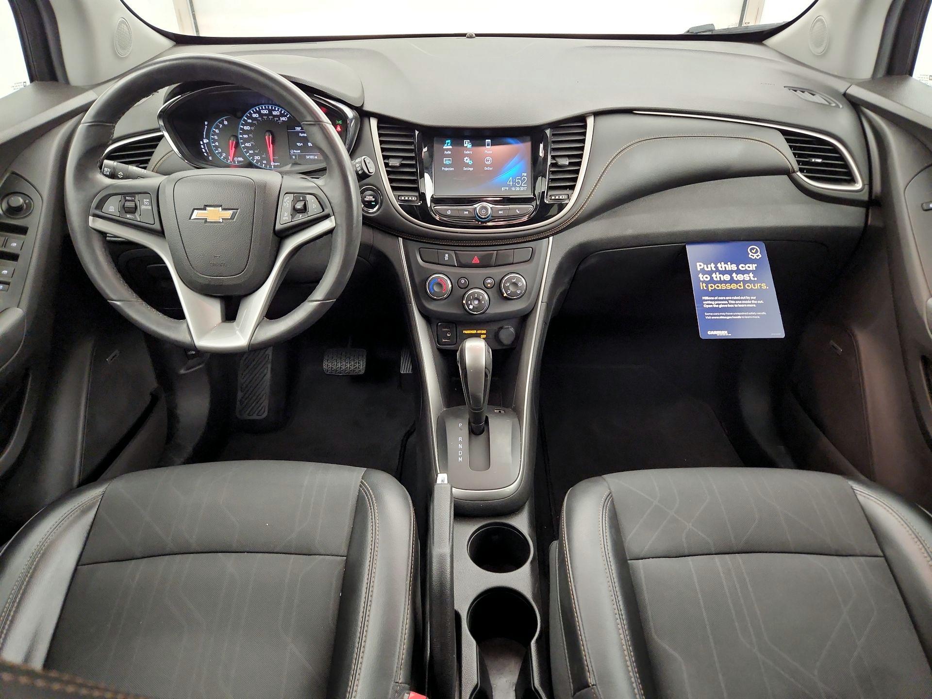 Thumbnail: 2017 Chevrolet Trax - 9