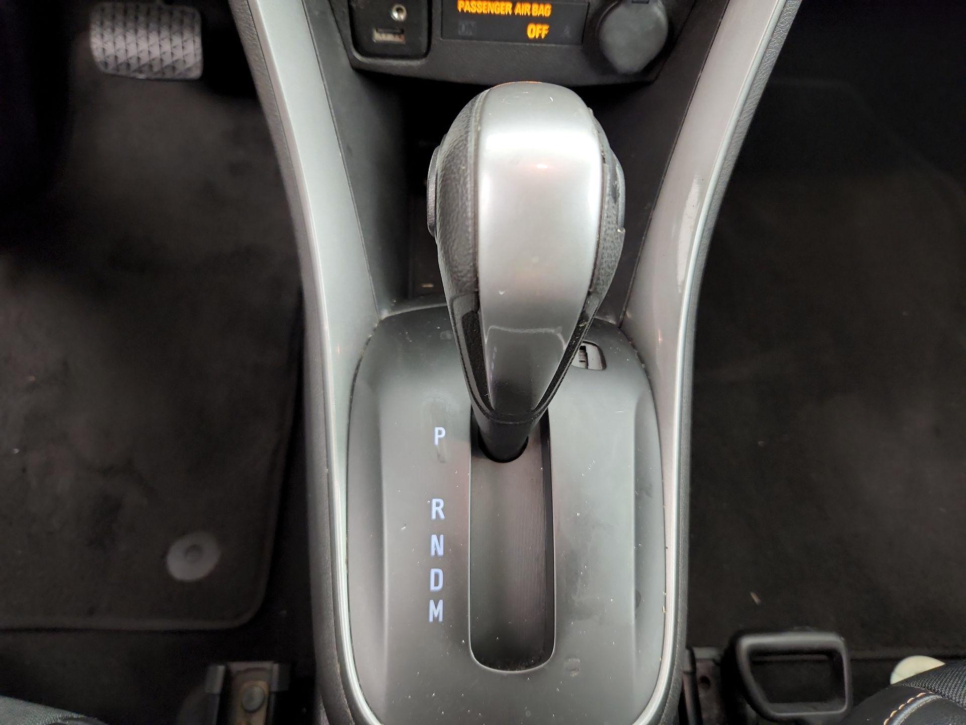 Thumbnail: 2017 Chevrolet Trax - 17