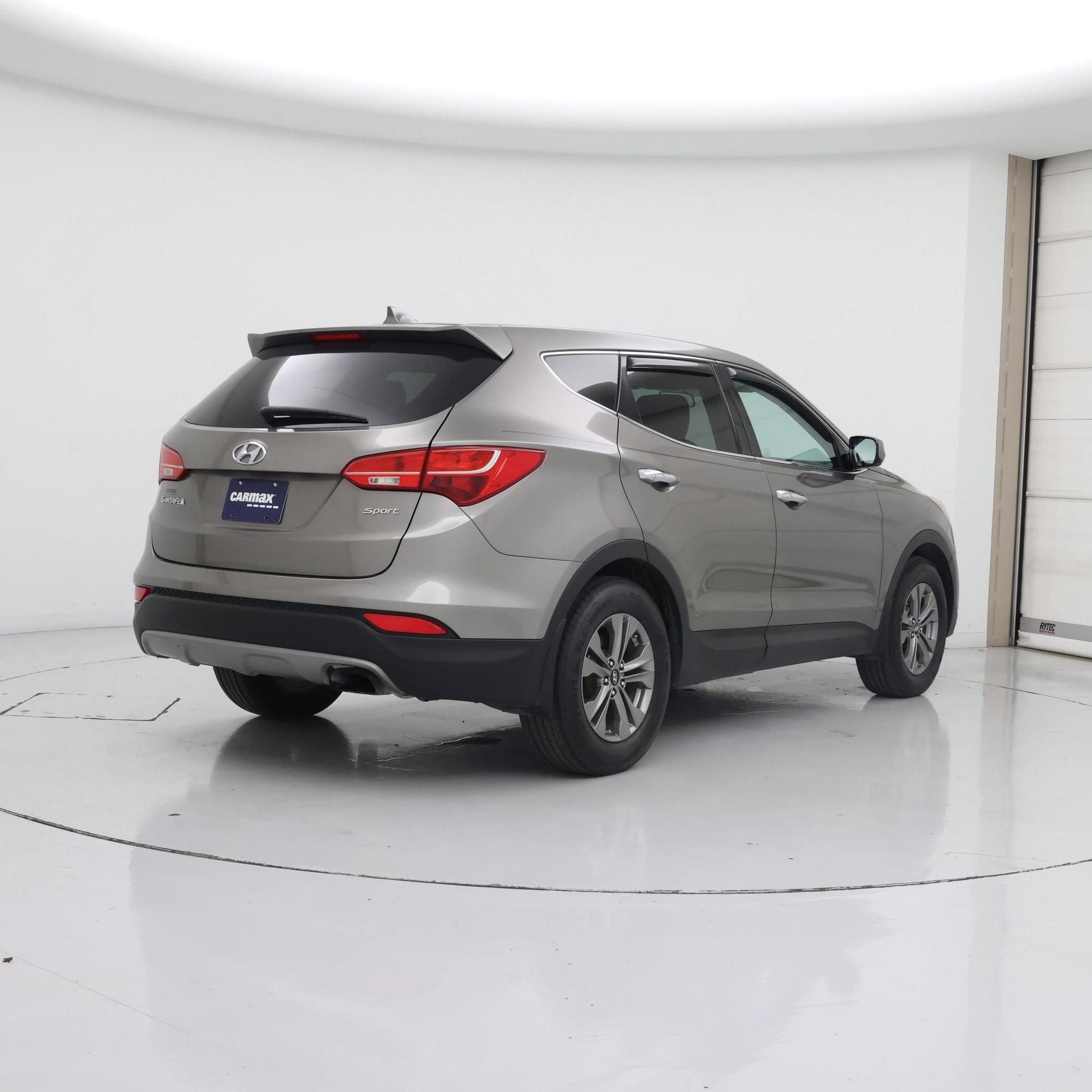 Thumbnail: 2016 Hyundai Santa Fe - 8