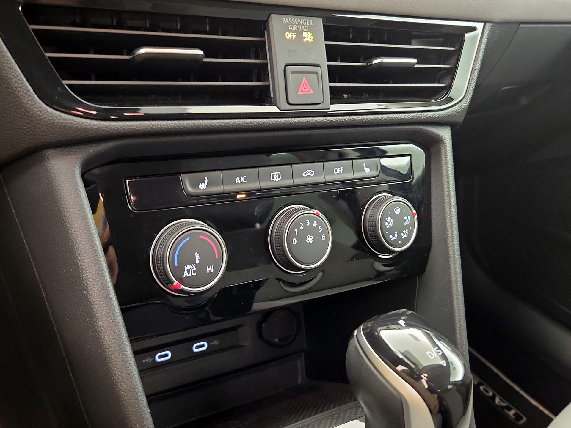 Thumbnail: 2023 Volkswagen Taos - 16