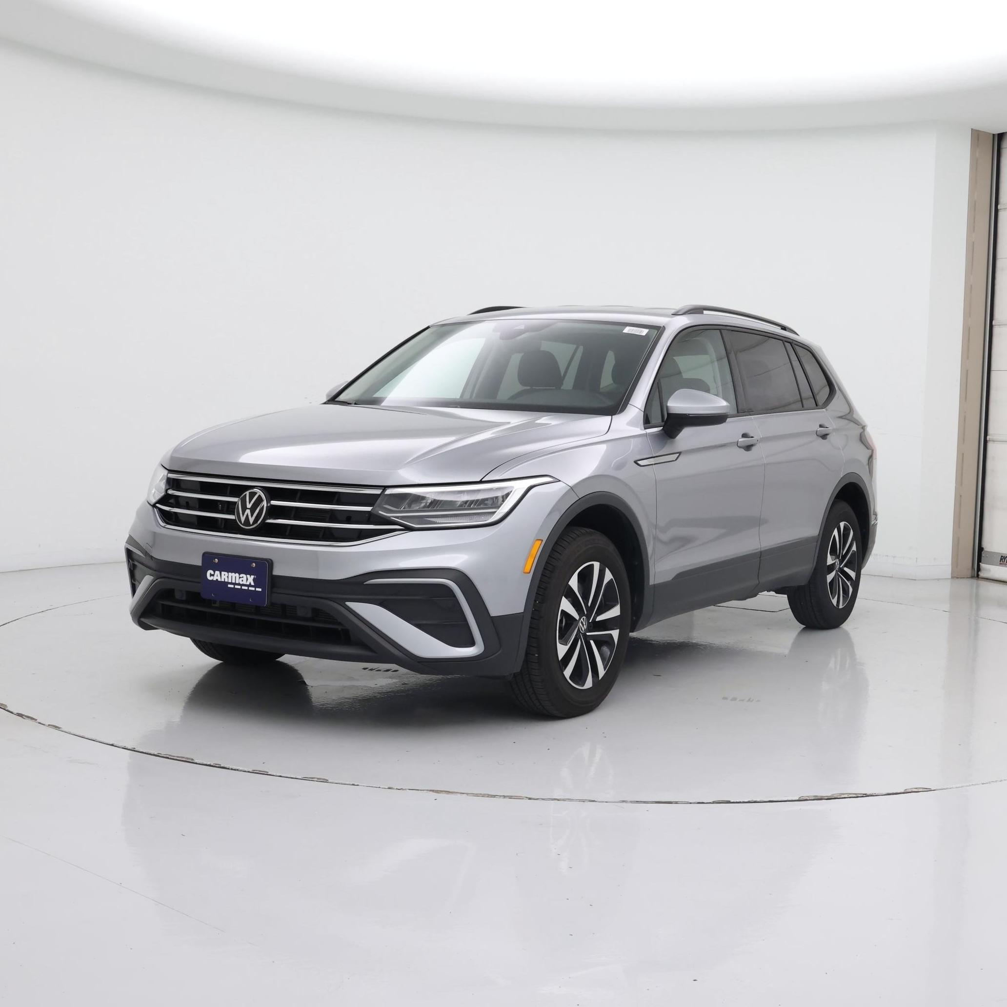 Thumbnail: 2024 Volkswagen Tiguan - 4