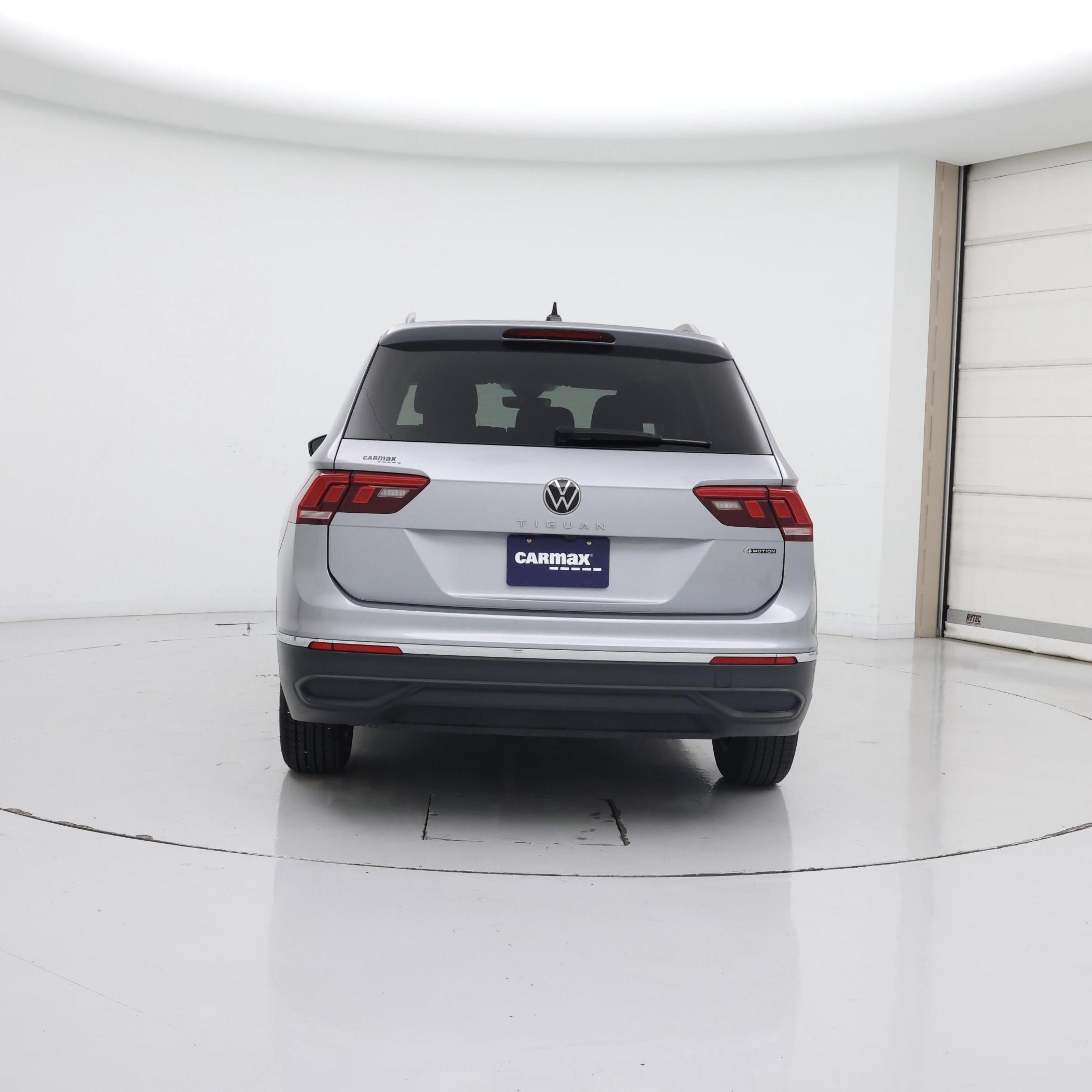 Thumbnail: 2024 Volkswagen Tiguan - 6