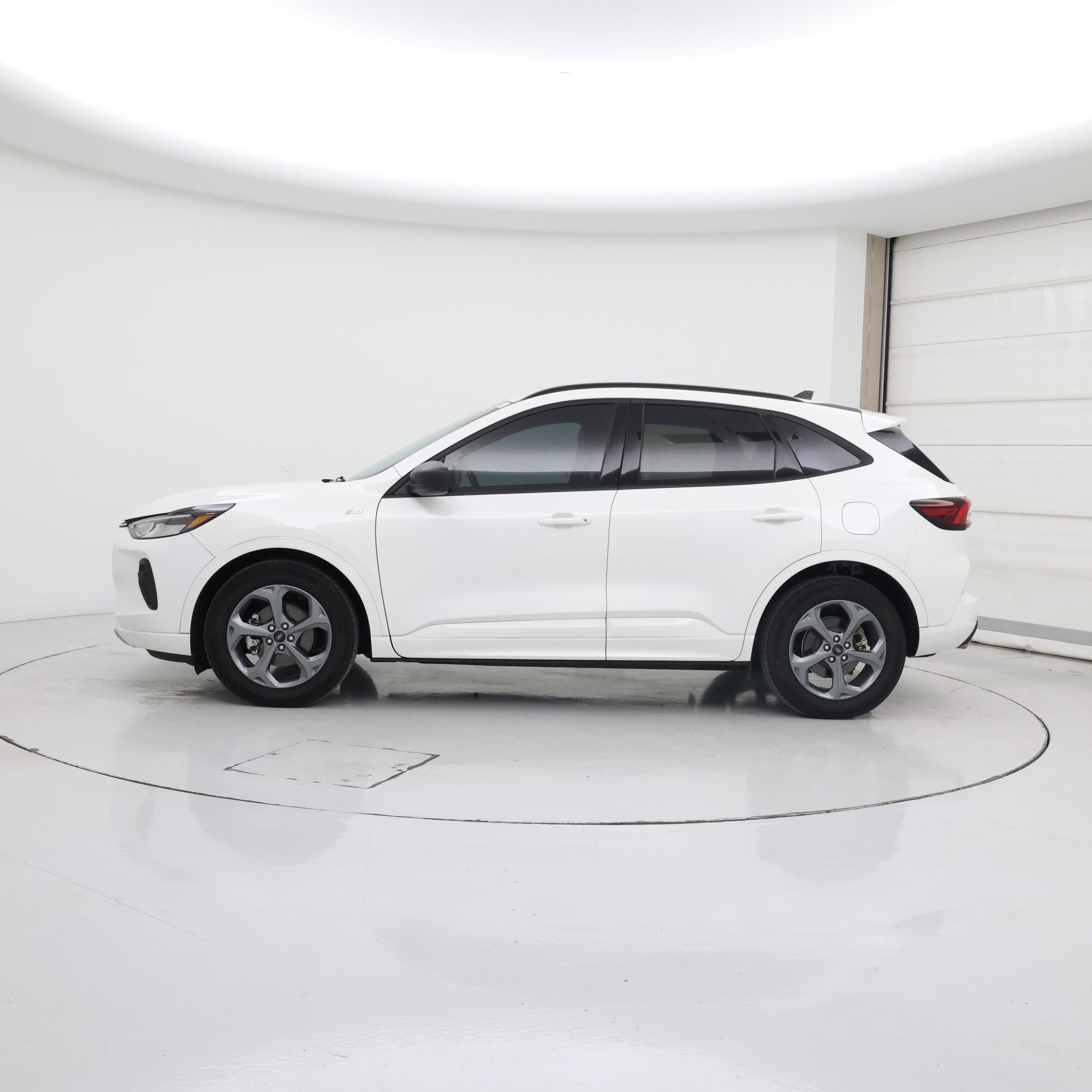 Thumbnail: 2023 Ford Escape - 3