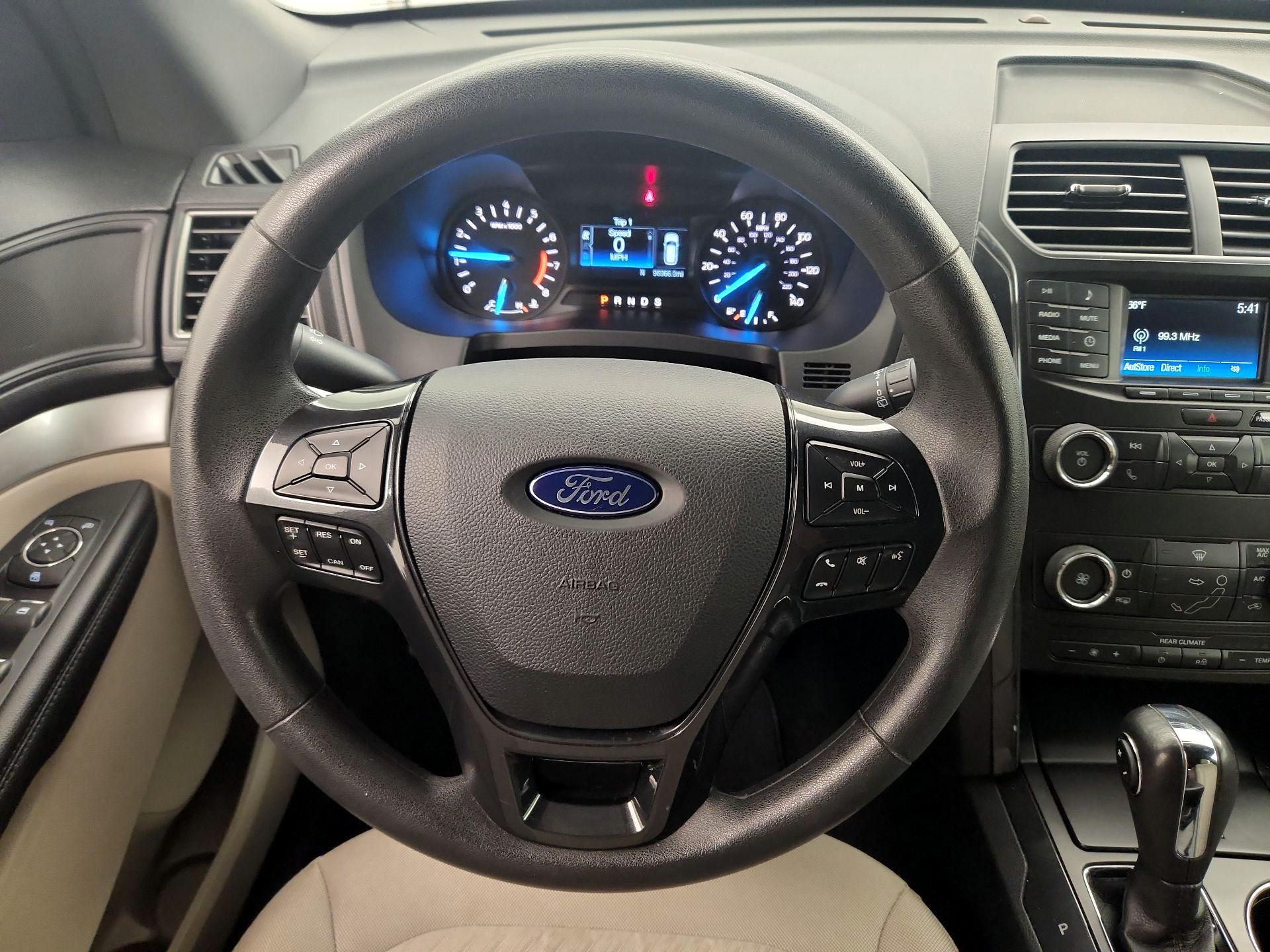Thumbnail: 2019 Ford Explorer - 10