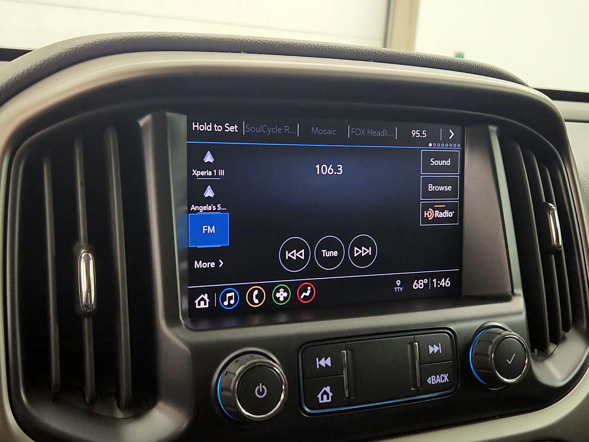 Thumbnail: 2022 Chevrolet Colorado - 15