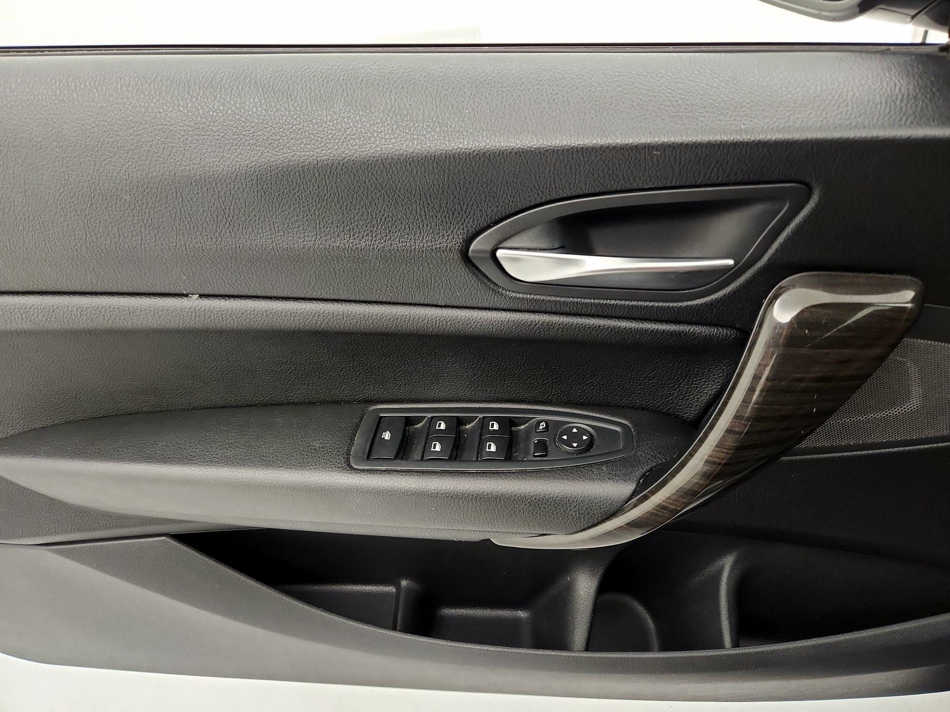 Thumbnail: 2016 BMW 2 Series - 12