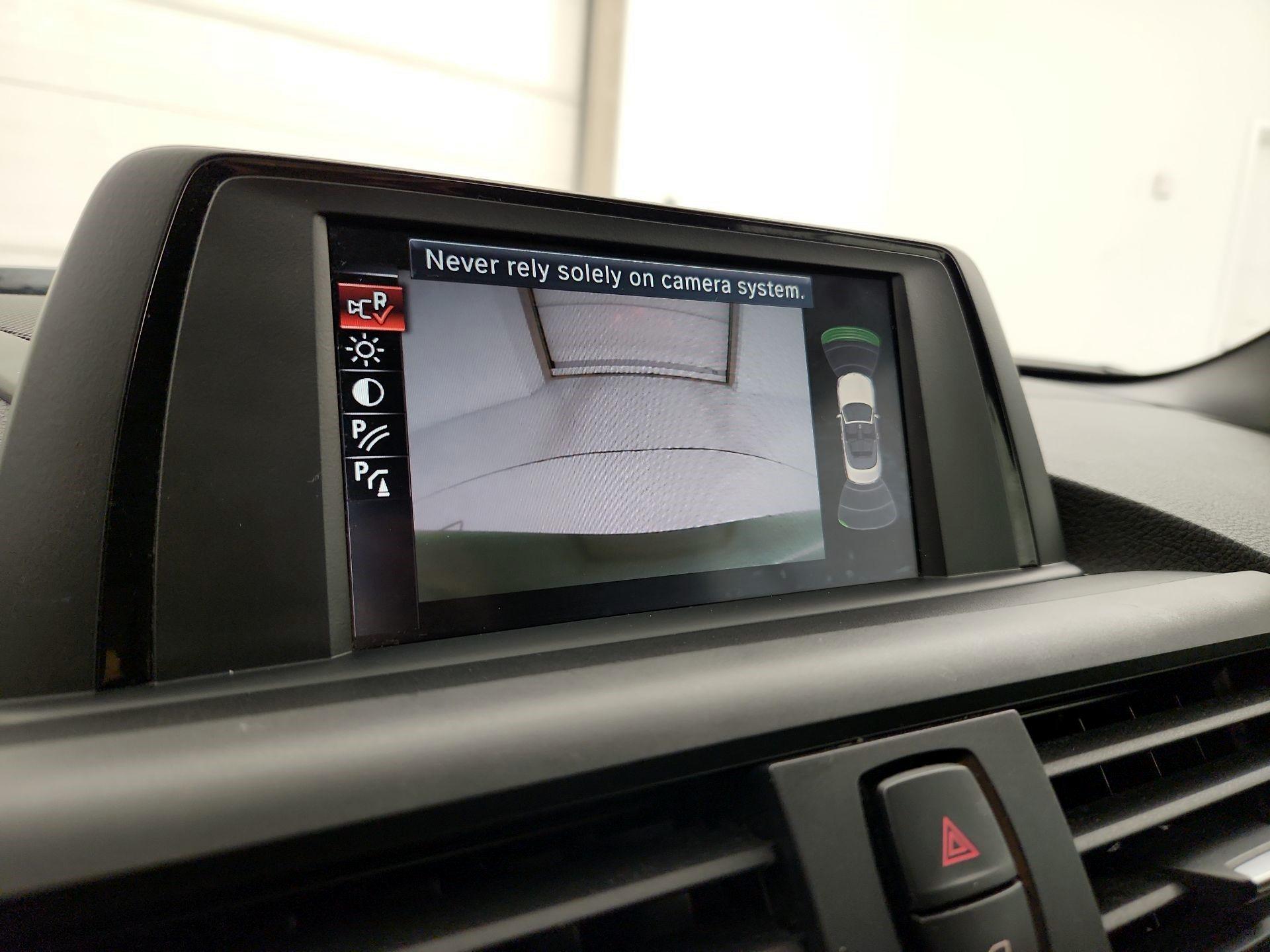 Thumbnail: 2016 BMW 2 Series - 14