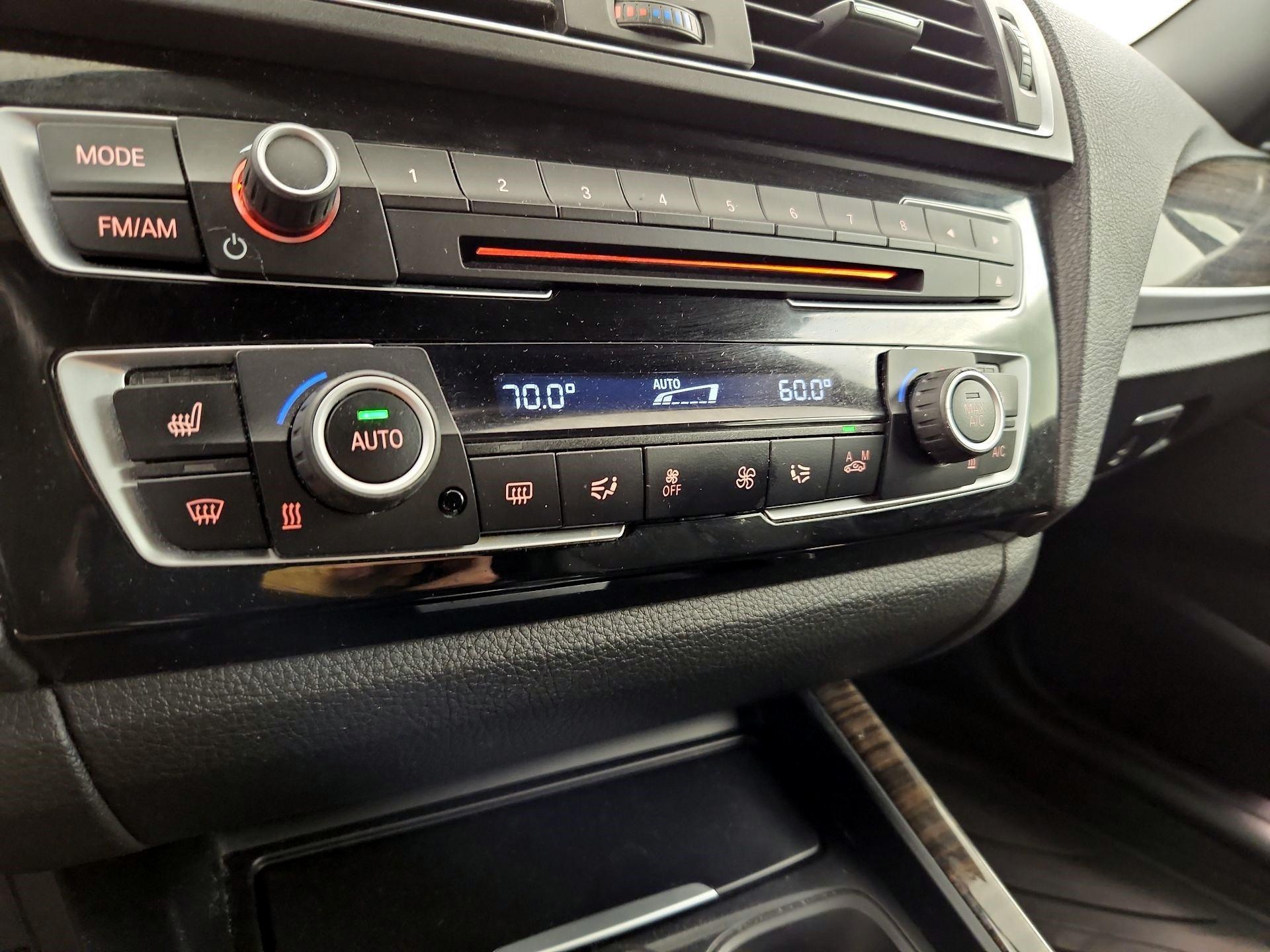 Thumbnail: 2016 BMW 2 Series - 16