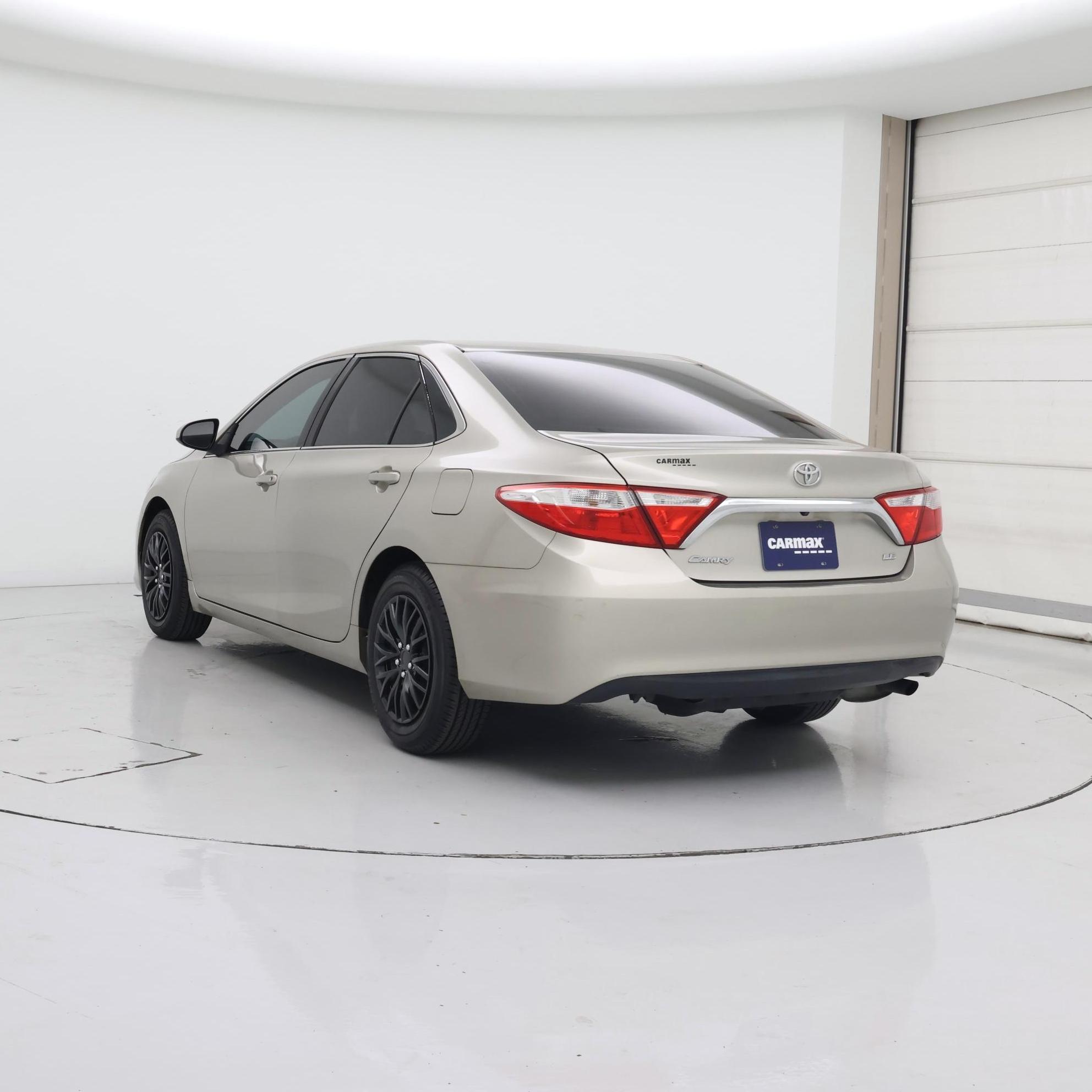 Thumbnail: 2016 Toyota Camry - 2