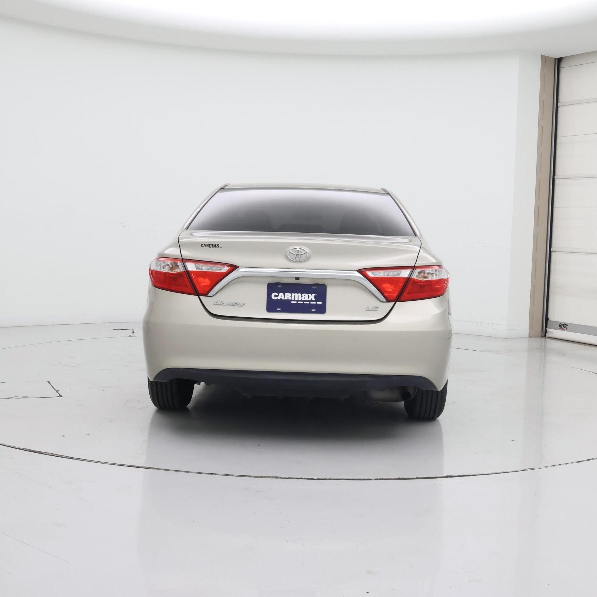 Thumbnail: 2016 Toyota Camry - 6