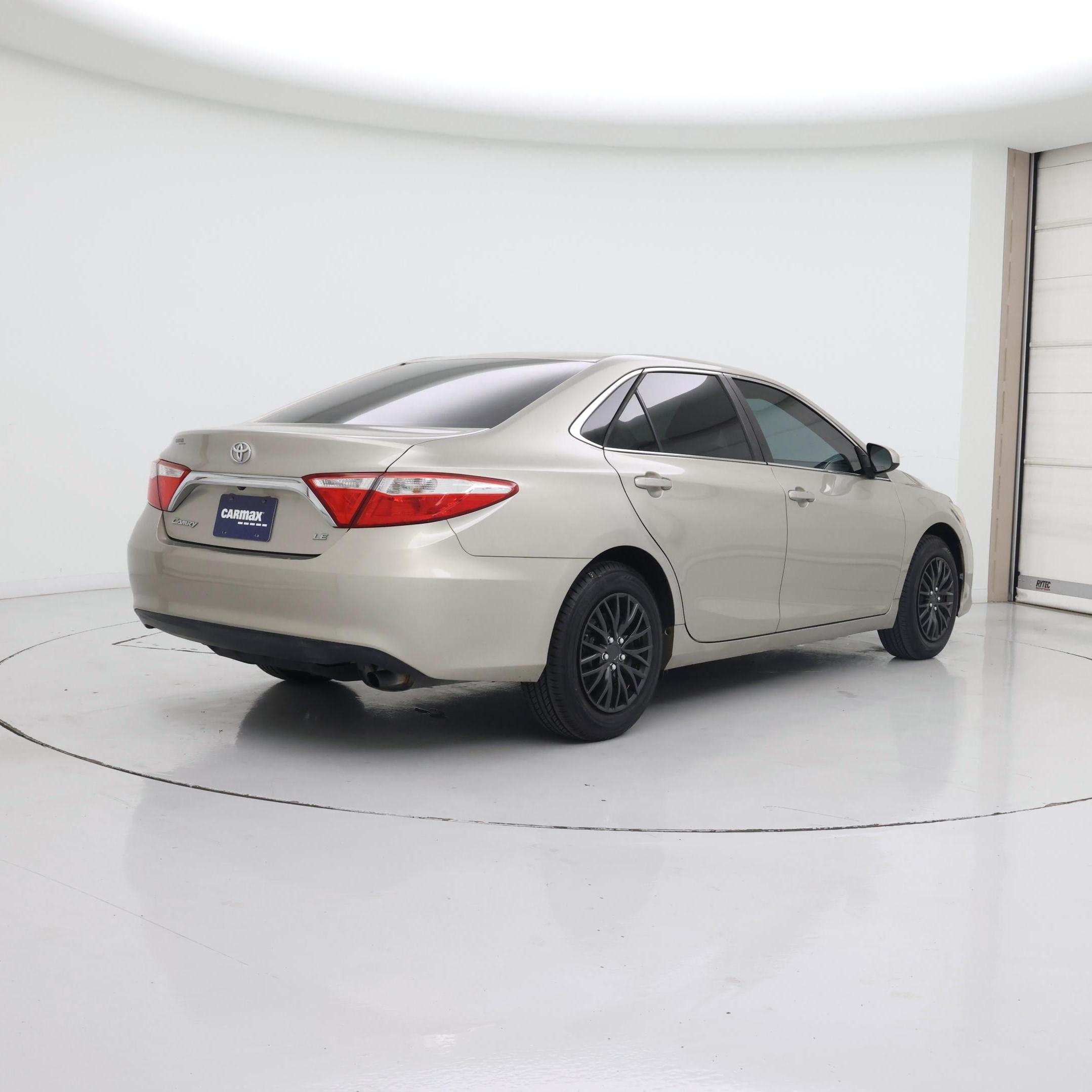 Thumbnail: 2016 Toyota Camry - 8