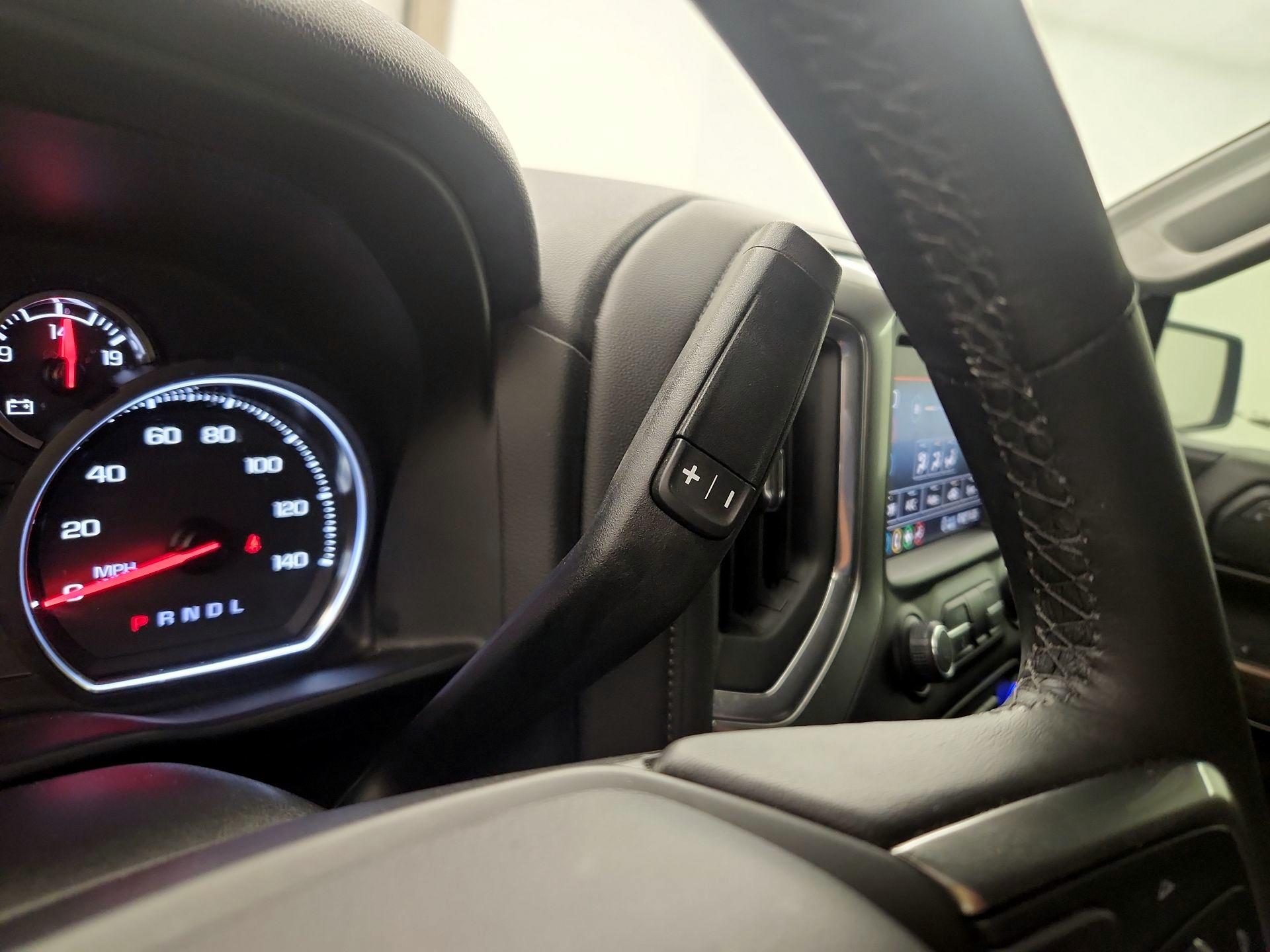 Thumbnail: 2020 Chevrolet Silverado 1500 - 17