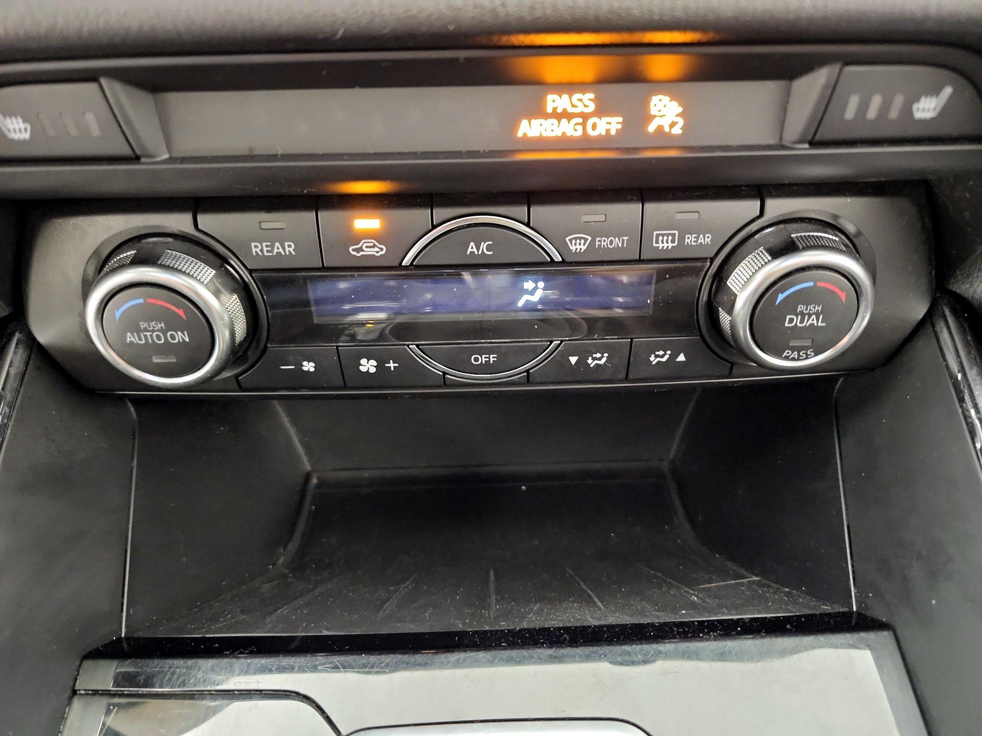 Thumbnail: 2017 Mazda CX-9 - 17