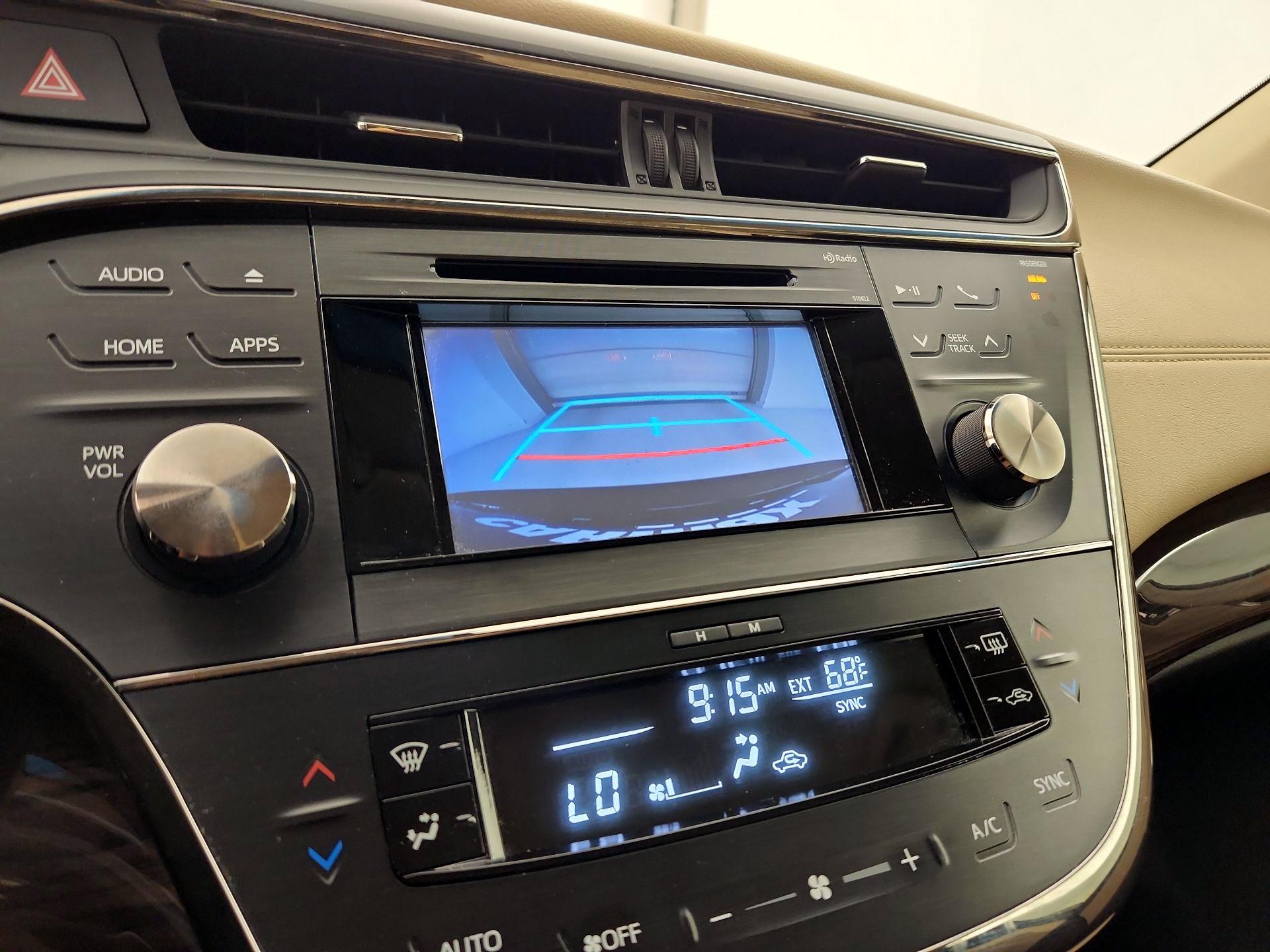 Thumbnail: 2015 Toyota Avalon - 14
