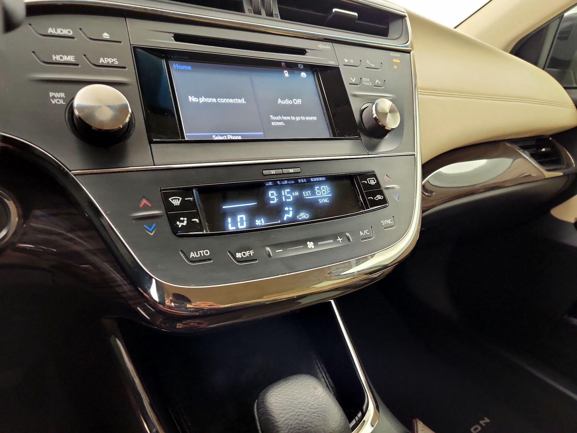 Thumbnail: 2015 Toyota Avalon - 16