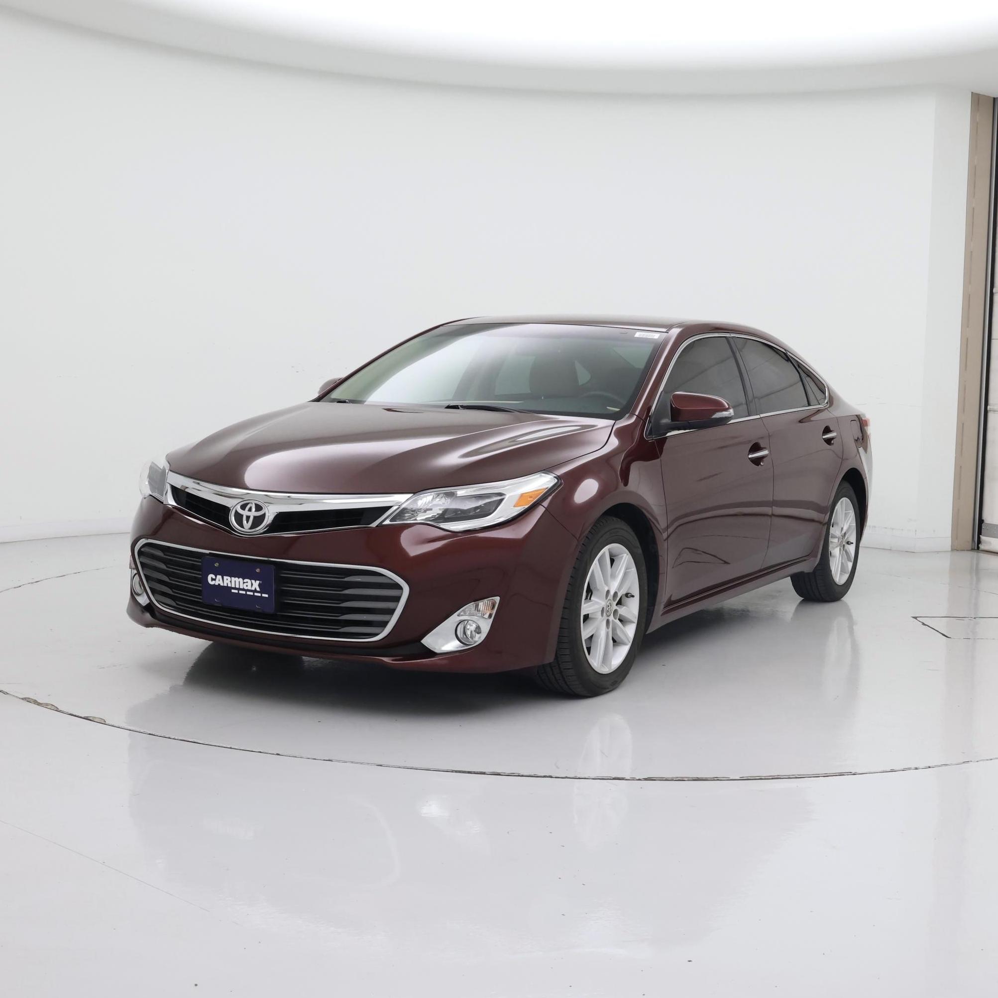 Thumbnail: 2015 Toyota Avalon - 4