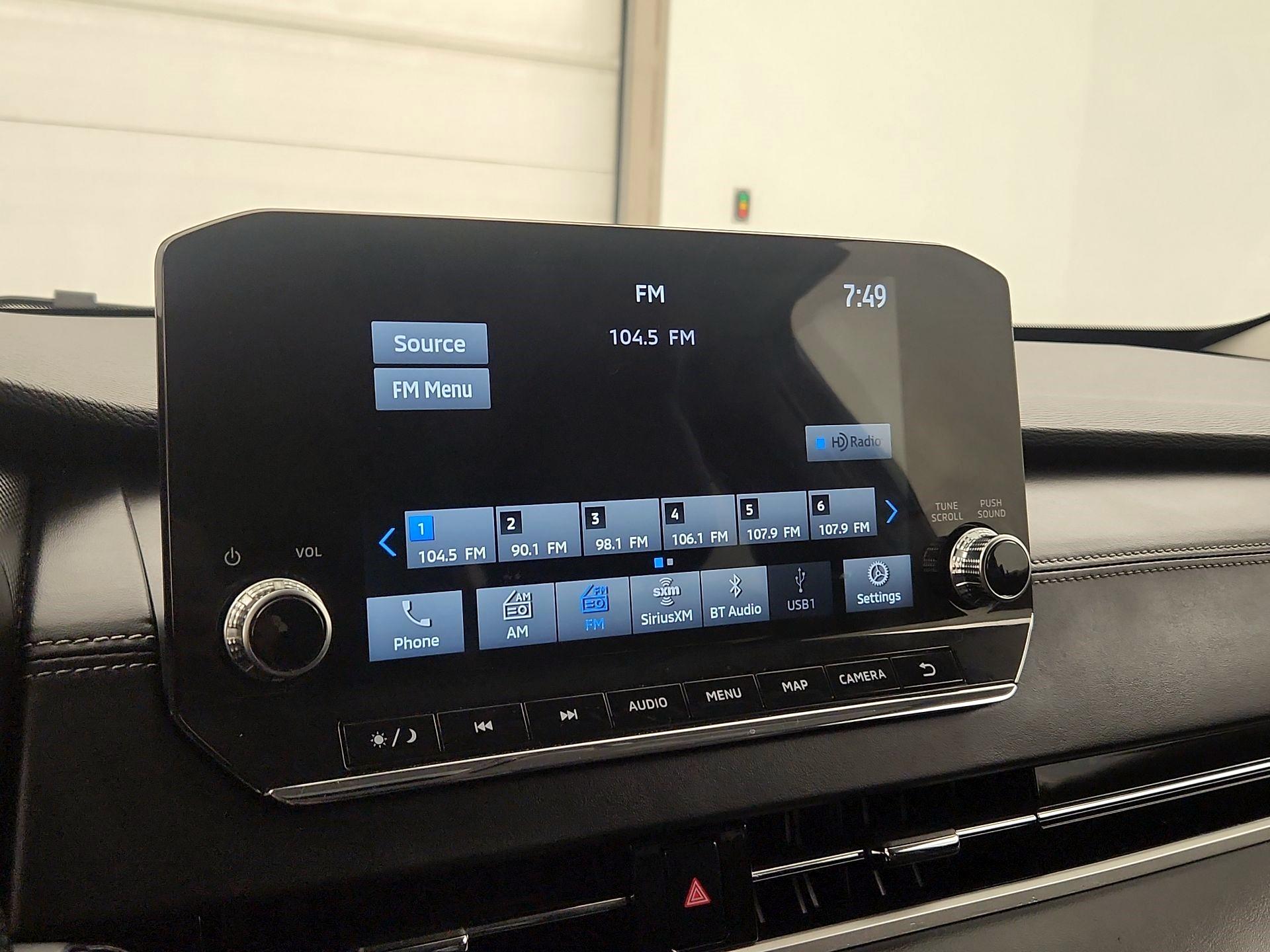 Thumbnail: 2024 Mitsubishi Outlander - 15