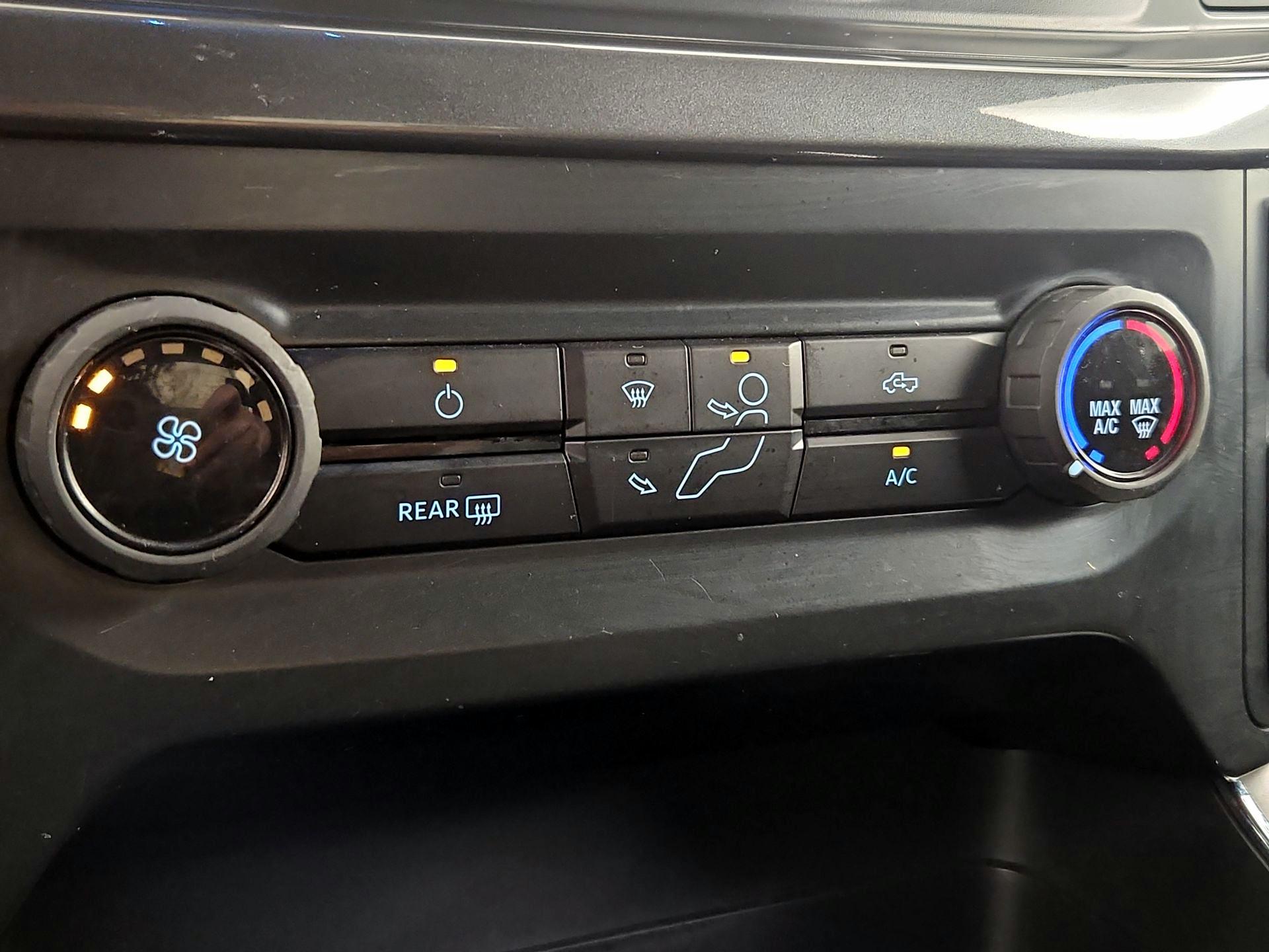 Thumbnail: 2022 Ford F-150 - 17