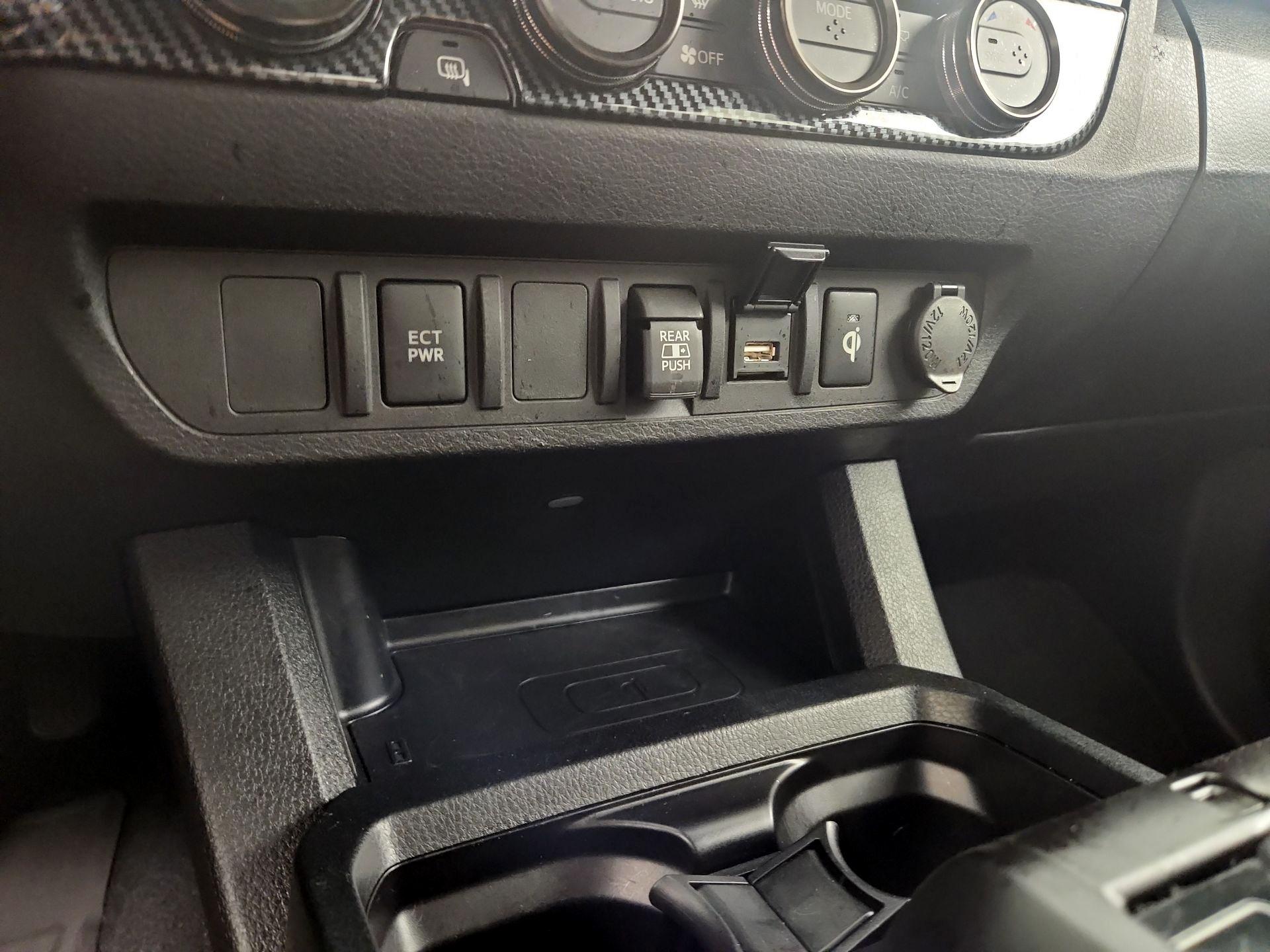 Thumbnail: 2023 Toyota Tacoma - 18