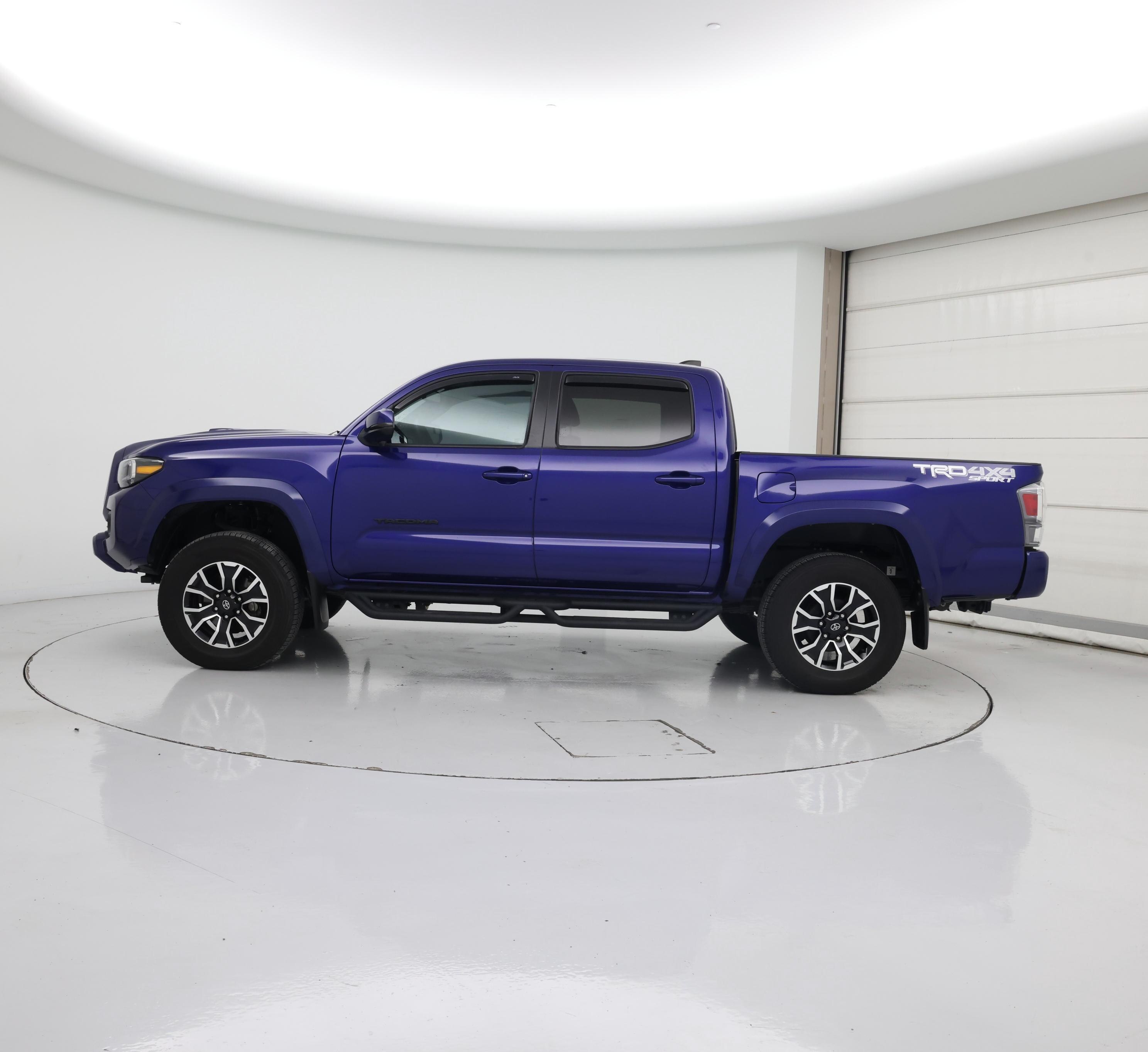 Thumbnail: 2023 Toyota Tacoma - 3