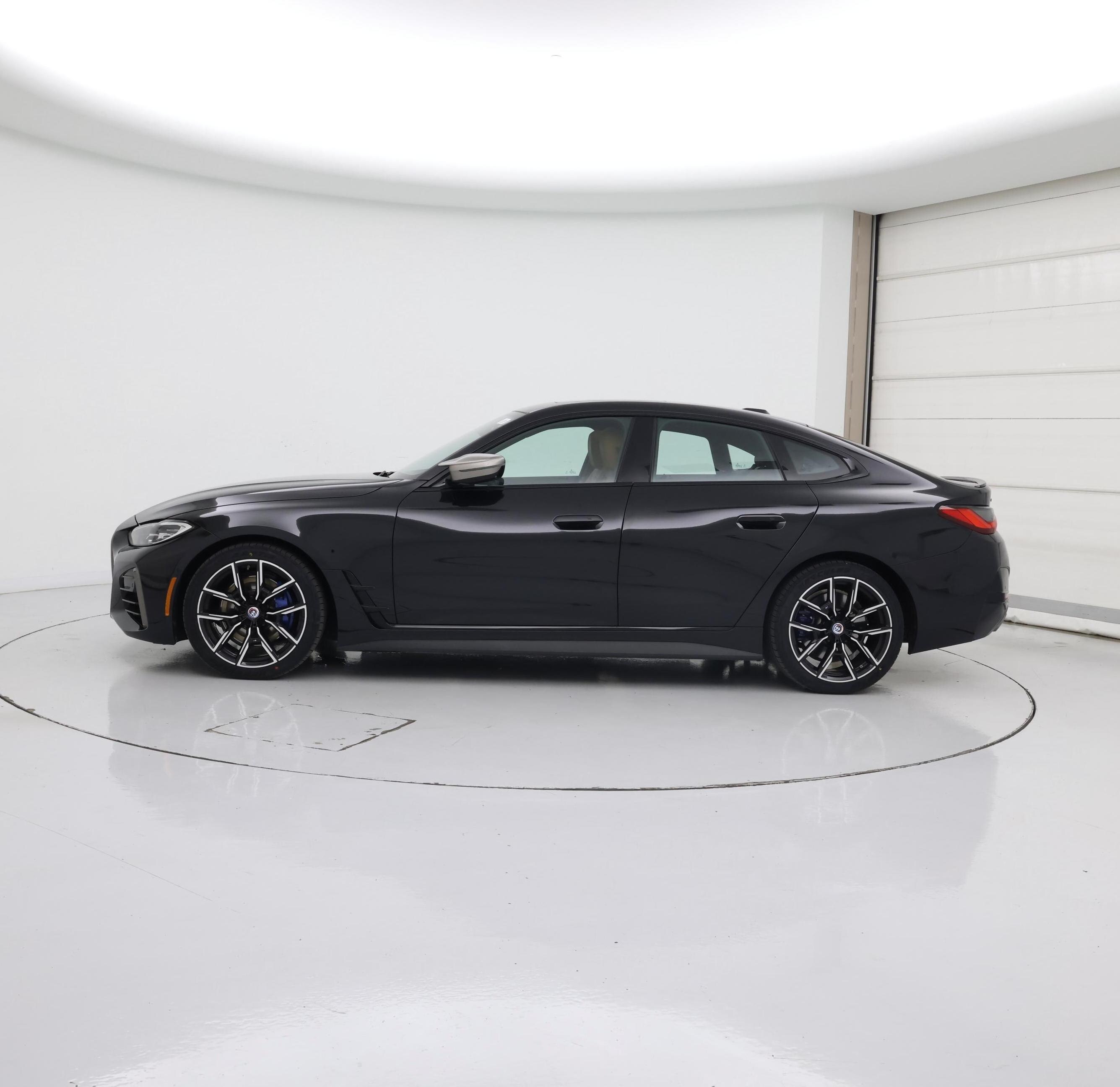 Thumbnail: 2023 BMW 4 Series - 3