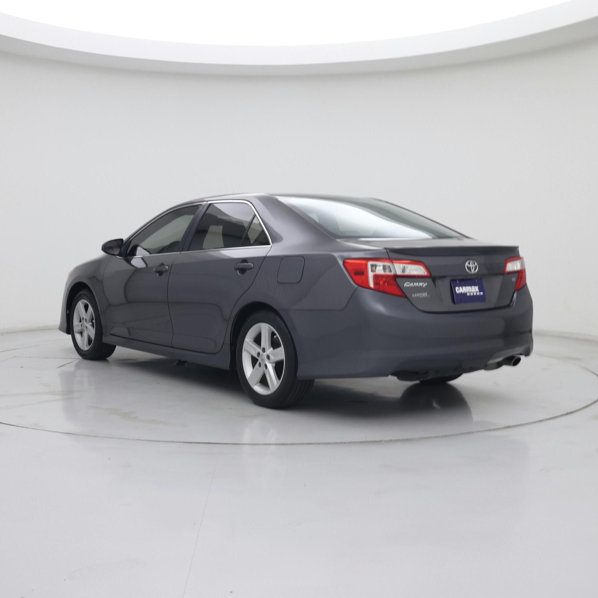 Thumbnail: 2014 Toyota Camry - 2