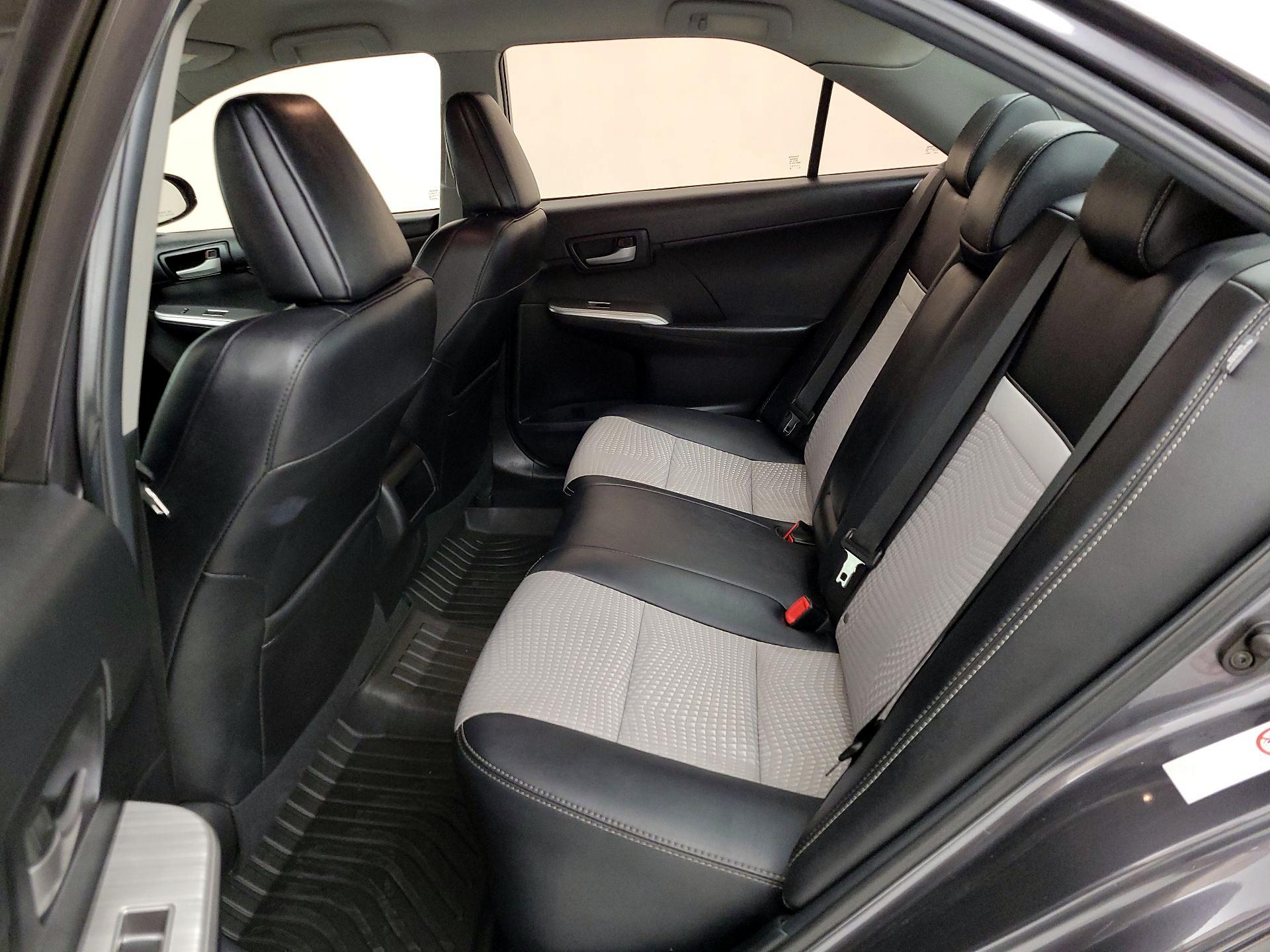 Thumbnail: 2014 Toyota Camry - 19