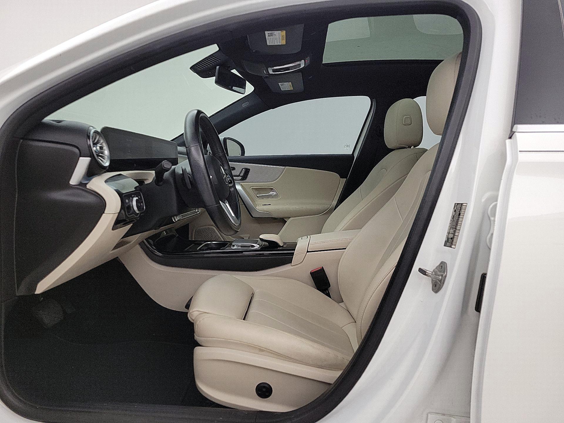Thumbnail: 2019 Mercedes-Benz A-Class - 11